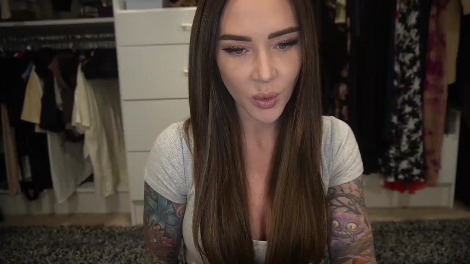 Gallery image thumbnail from VapePapi's myfreecams stream on, 11/12/2023, 21:24 image 5 of 20
