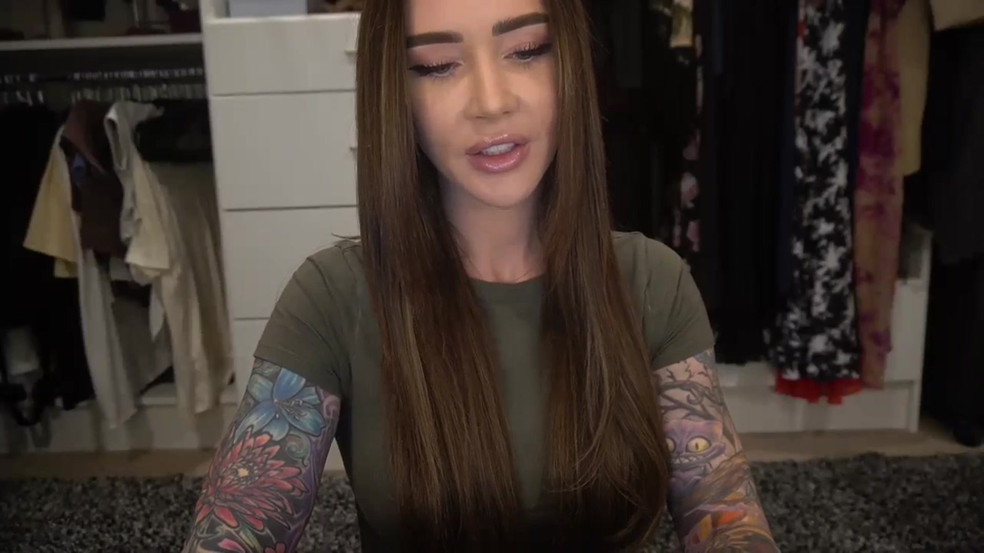 Gallery image thumbnail from VapePapi's myfreecams stream on, 11/19/2023, 20:42 image 9 of 20