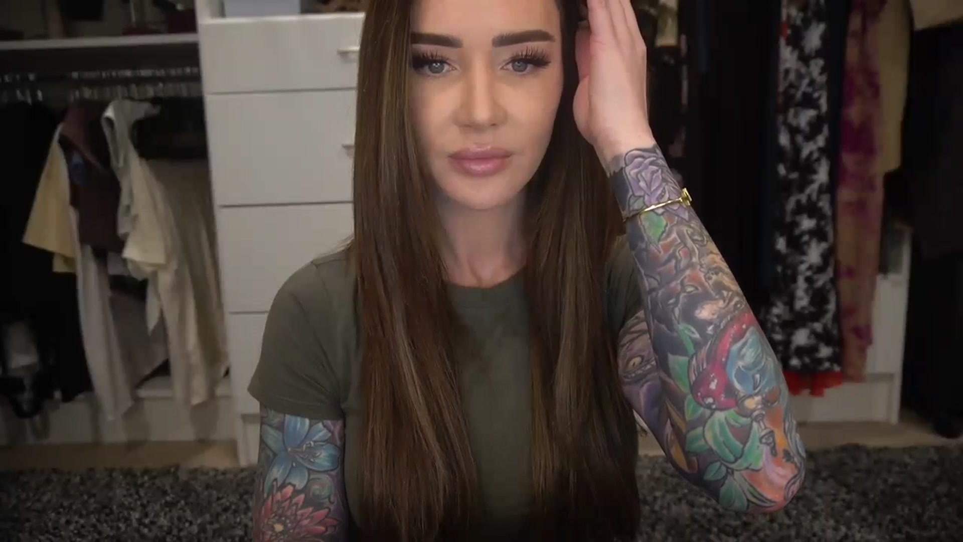 Gallery image thumbnail from VapePapi's myfreecams stream on, 11/19/2023, 20:42 image 13 of 20