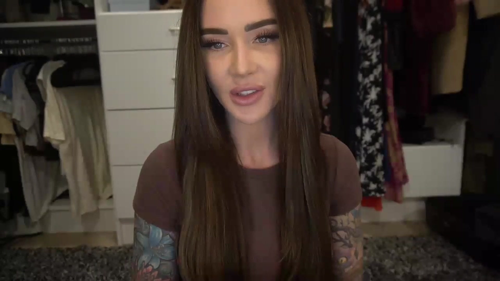 Gallery image thumbnail from VapePapi's myfreecams stream on, 11/22/2023, 22:50 image 16 of 20