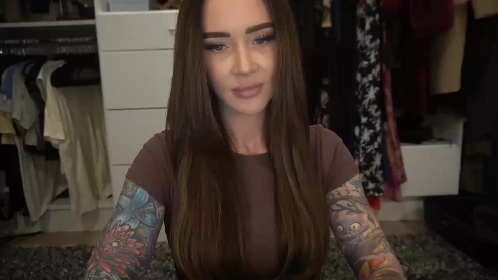 Gallery image thumbnail from VapePapi's myfreecams stream on, 11/22/2023, 22:50 image 17 of 20