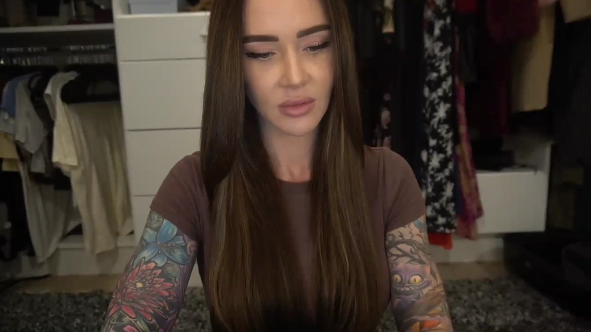 Gallery image thumbnail from VapePapi's myfreecams stream on, 11/22/2023, 22:50 image 5 of 20