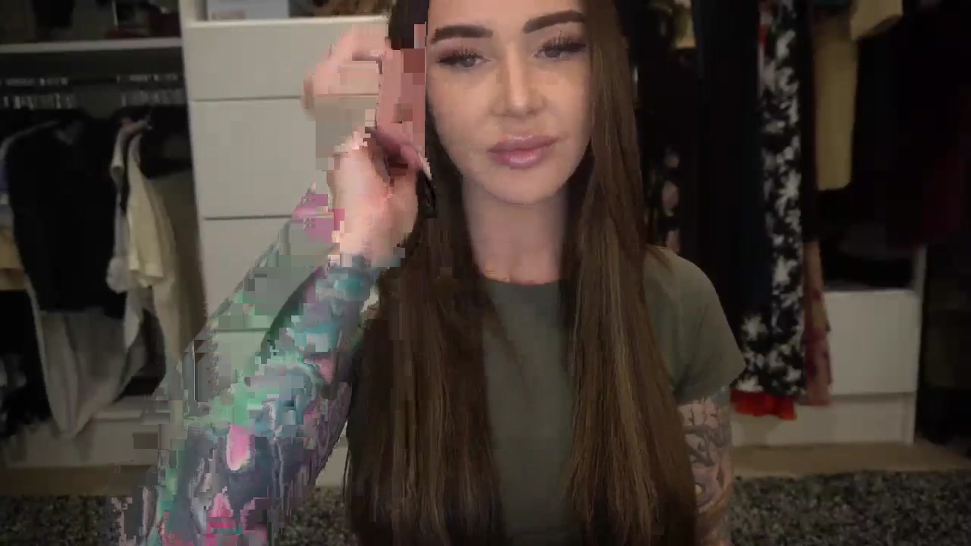 Gallery image thumbnail from VapePapi's myfreecams stream on, 12/03/2023, 20:53 image 15 of 20