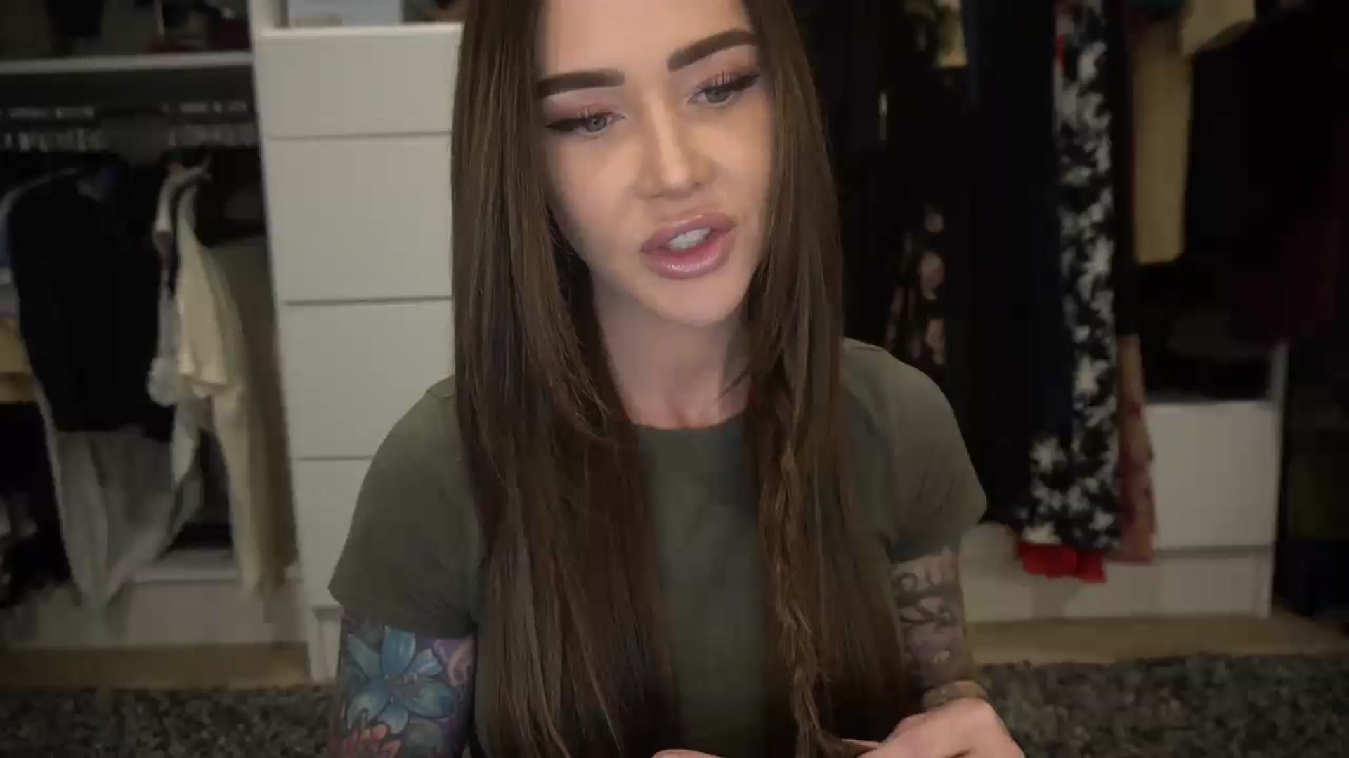 Gallery image thumbnail from VapePapi's myfreecams stream on, 12/03/2023, 20:53 image 2 of 20