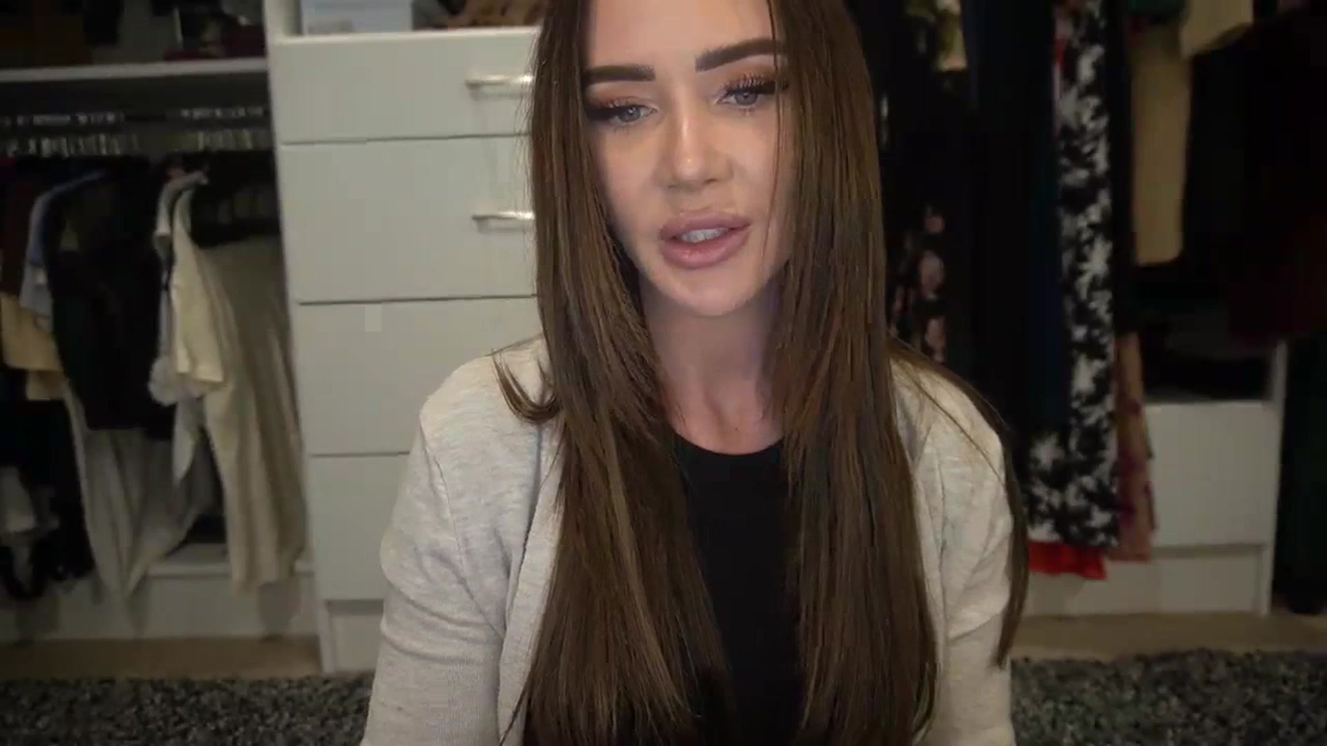 Gallery image thumbnail from VapePapi's myfreecams stream on, 12/05/2023, 22:51 image 6 of 20