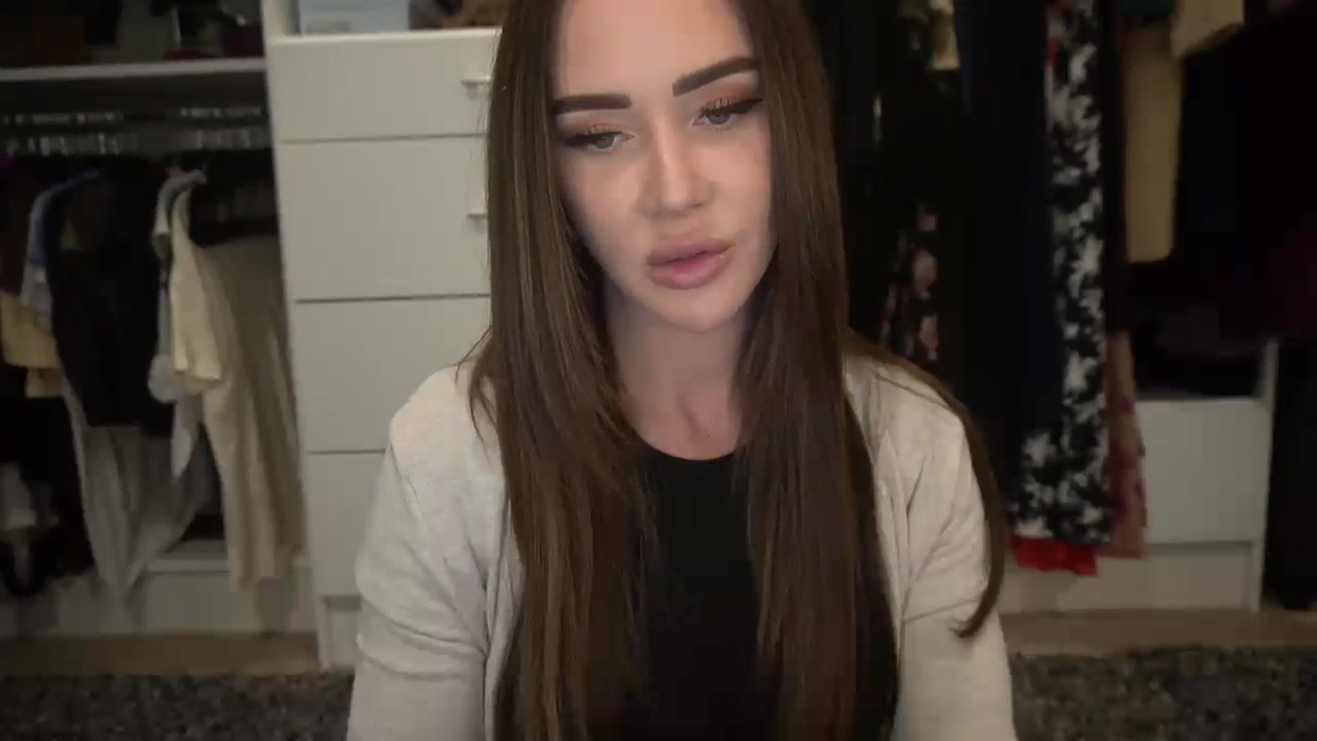 Gallery image thumbnail from VapePapi's myfreecams stream on, 12/05/2023, 22:51 image 4 of 20