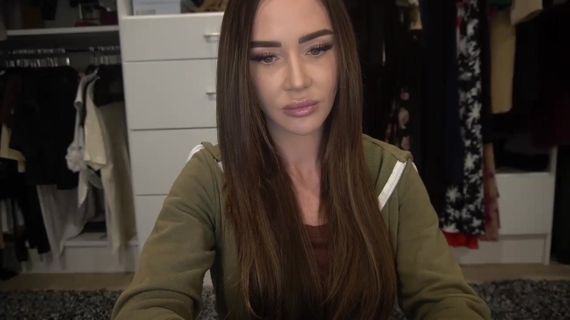 Gallery image thumbnail from VapePapi's myfreecams stream on, 12/10/2023, 21:03 image 10 of 20