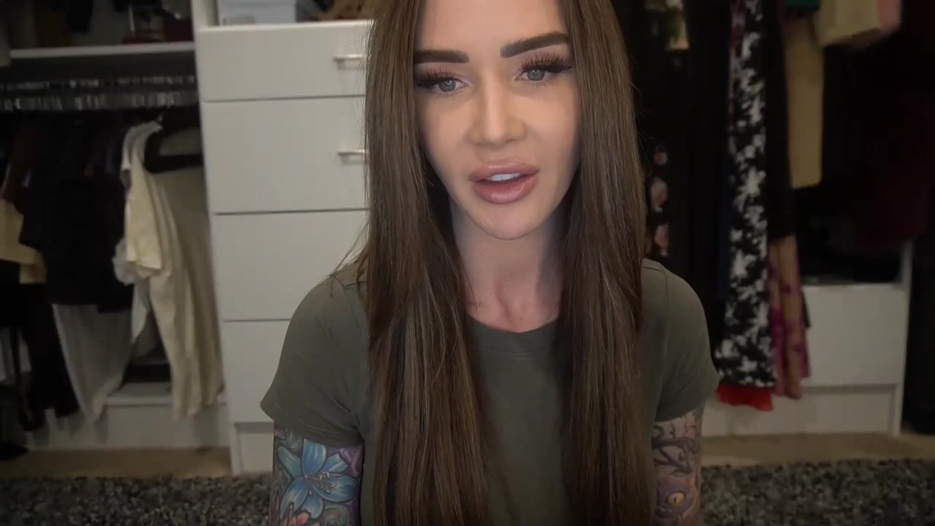 Gallery image thumbnail from VapePapi's myfreecams stream on, 12/20/2023, 22:46 image 1 of 20