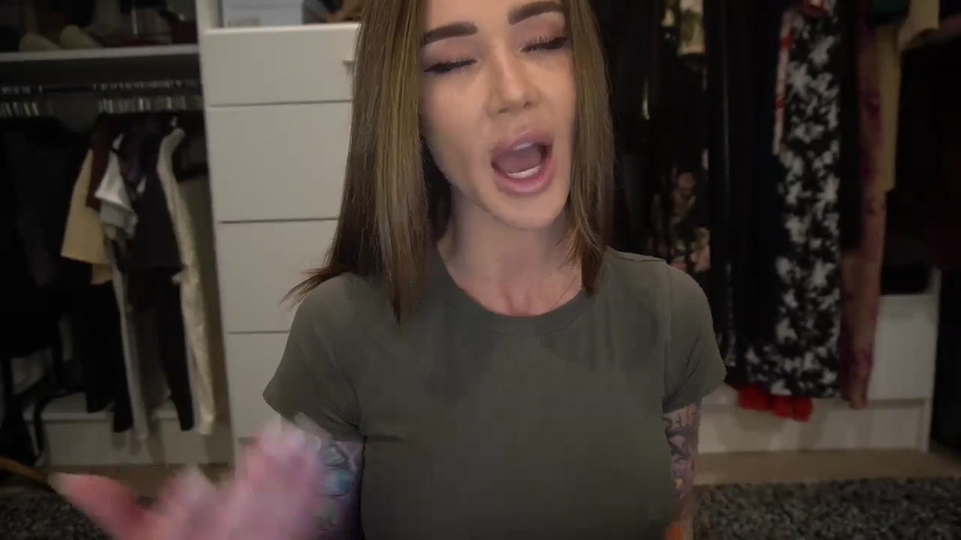 Gallery image thumbnail from VapePapi's myfreecams stream on, 01/05/2024, 22:58 image 9 of 20