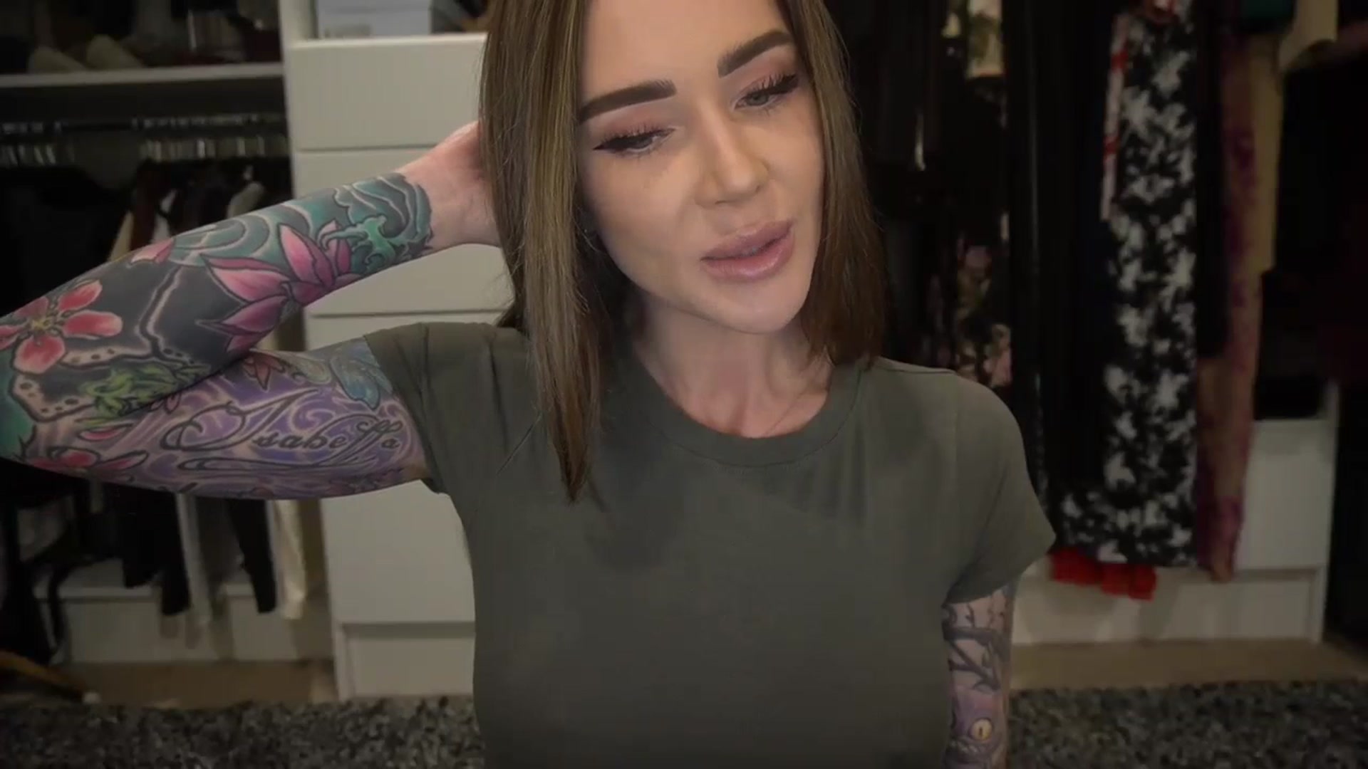 Gallery image thumbnail from VapePapi's myfreecams stream on, 01/05/2024, 22:58 image 4 of 20