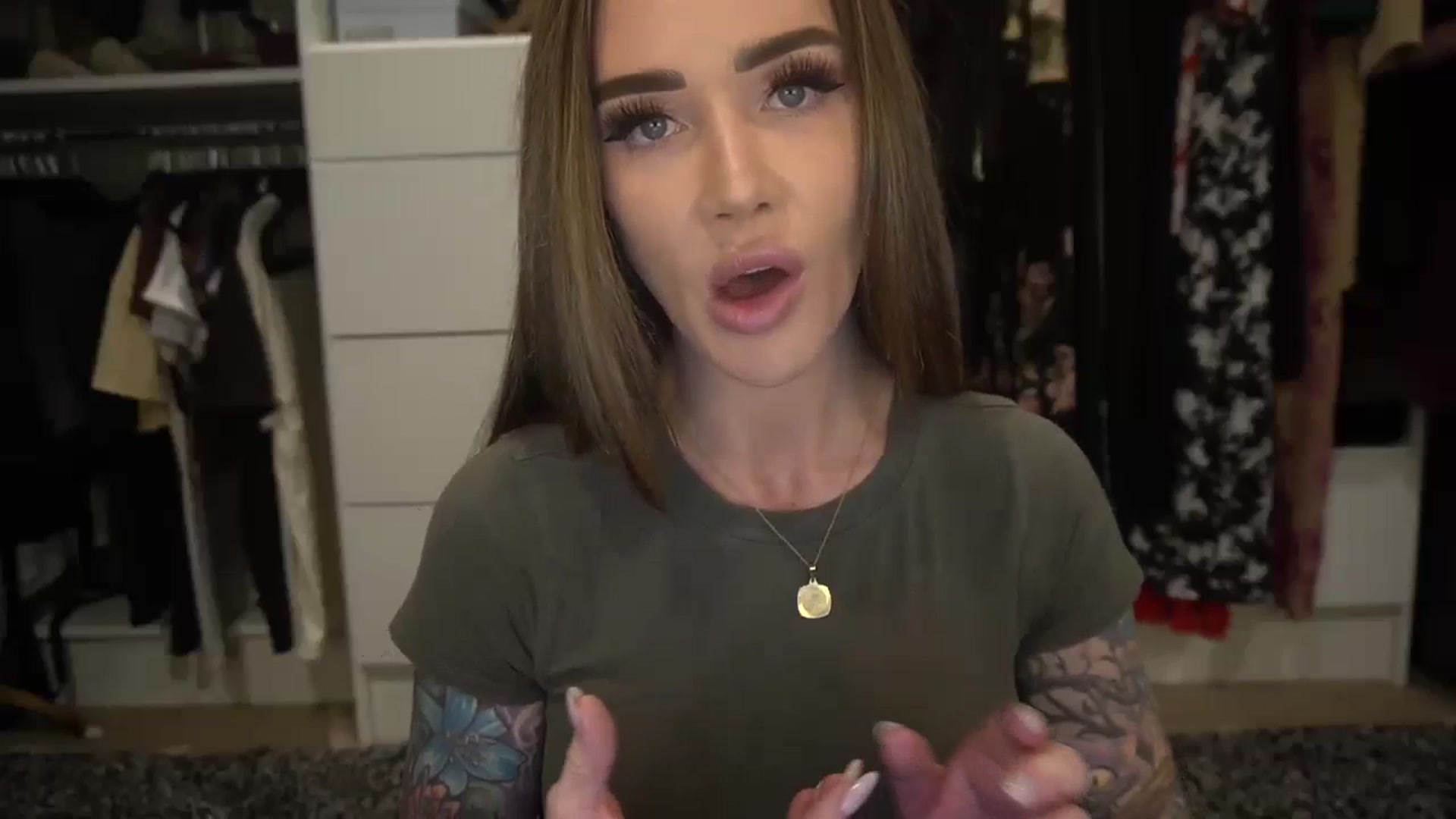 Gallery image thumbnail from VapePapi's myfreecams stream on, 01/05/2024, 22:58 image 17 of 20