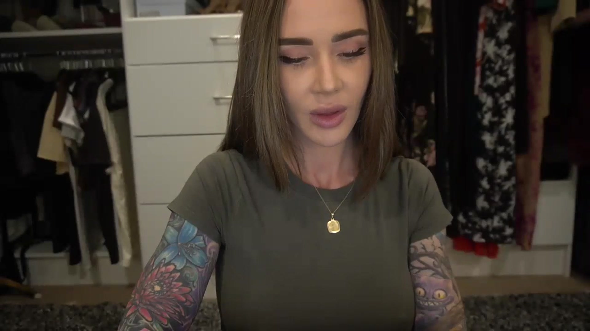 Gallery image thumbnail from VapePapi's myfreecams stream on, 01/05/2024, 22:58 image 19 of 20