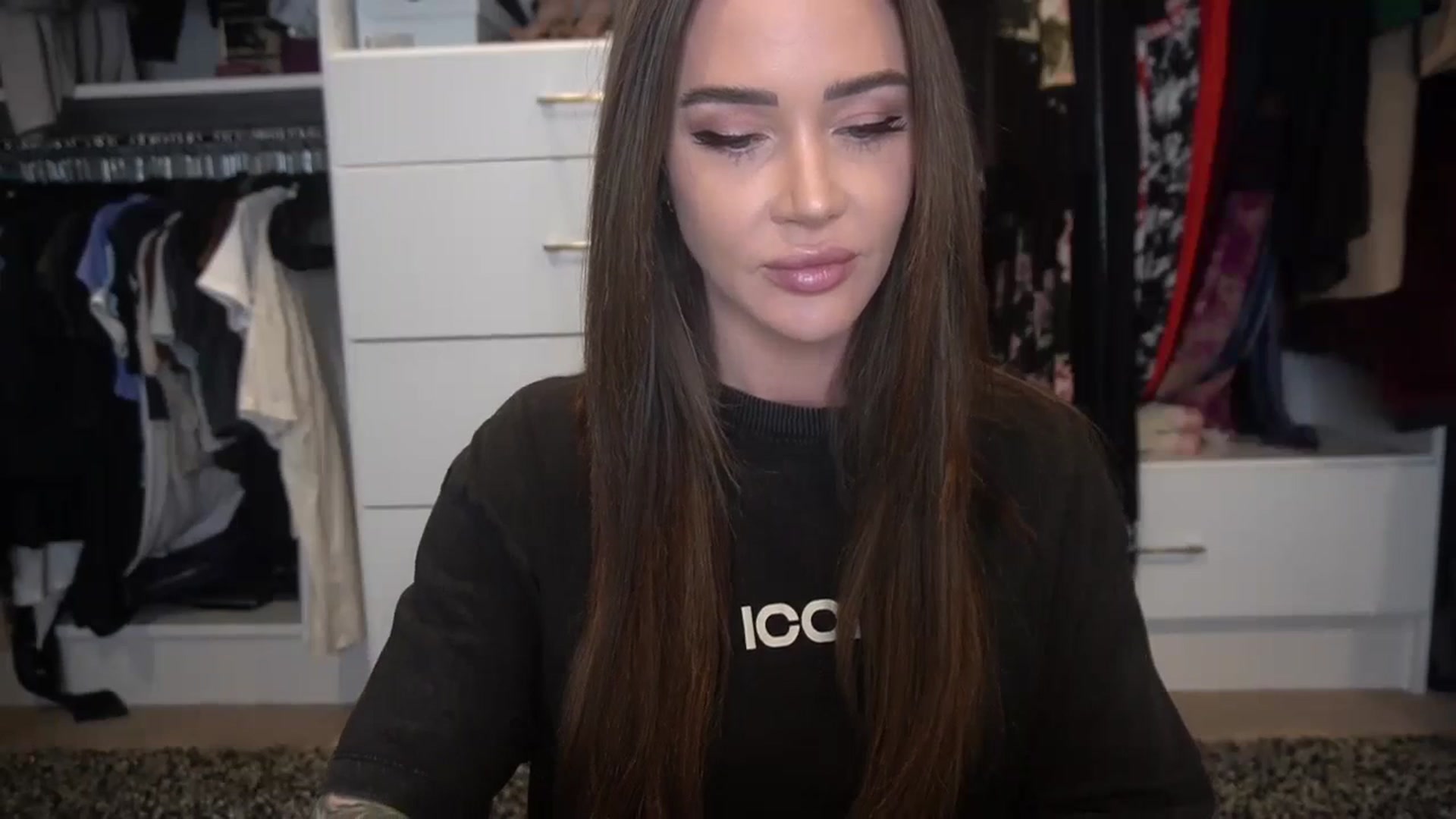 Gallery image thumbnail from VapePapi's myfreecams stream on, 01/24/2024, 22:55 image 3 of 20
