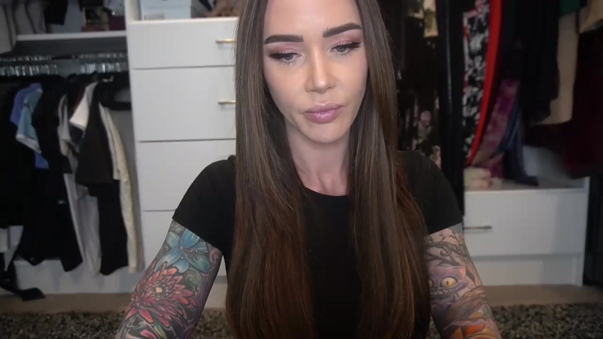 Gallery image thumbnail from VapePapi's myfreecams stream on, 01/28/2024, 20:58 image 14 of 20