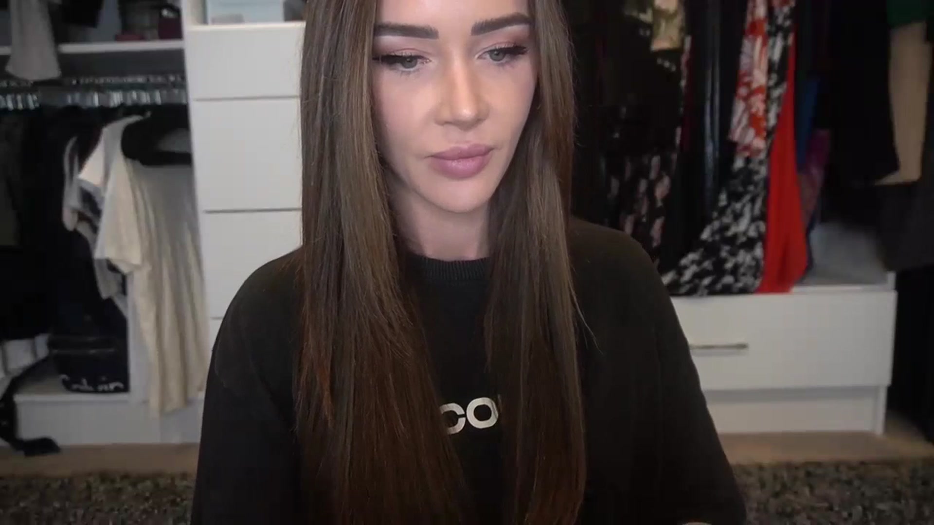 Gallery image thumbnail from VapePapi's myfreecams stream on, 02/04/2024, 21:03 image 19 of 20