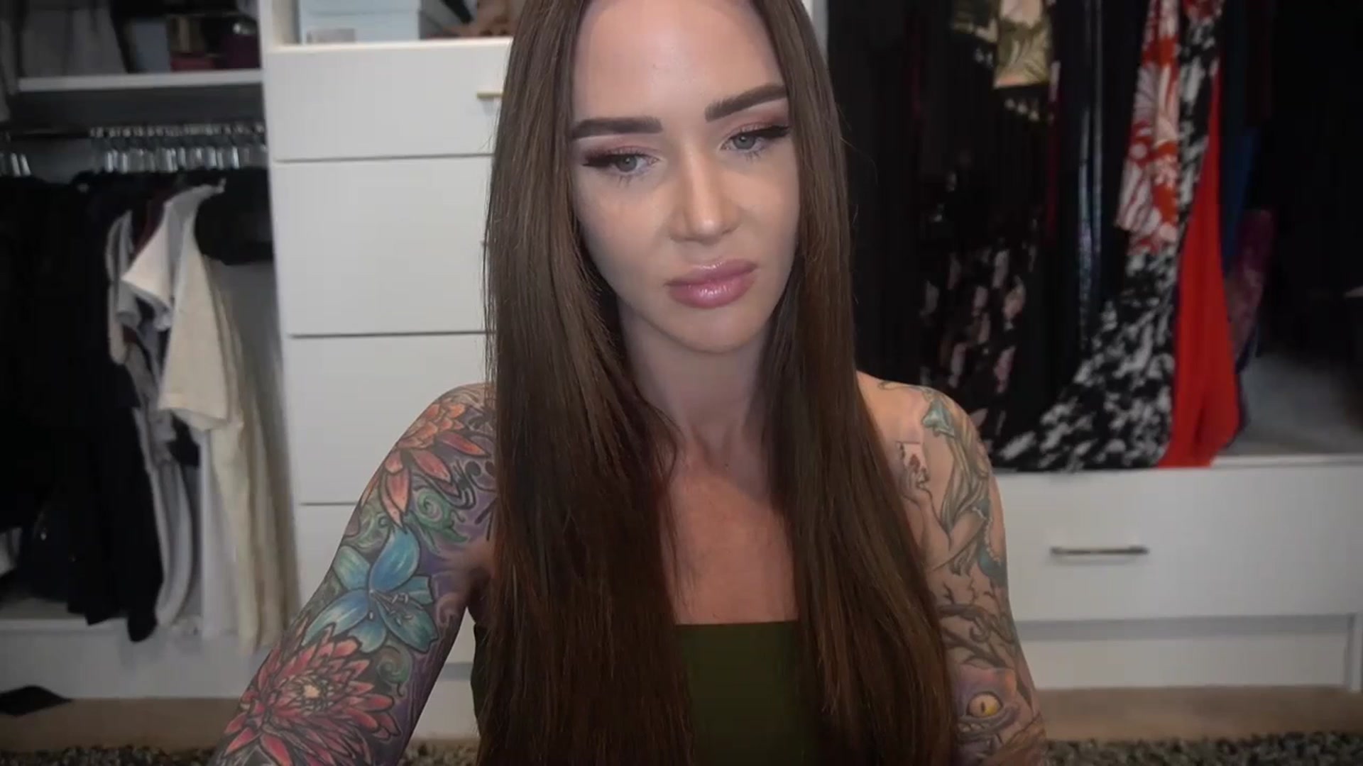 Gallery image thumbnail from VapePapi's myfreecams stream on, 02/19/2024, 22:44 image 19 of 20