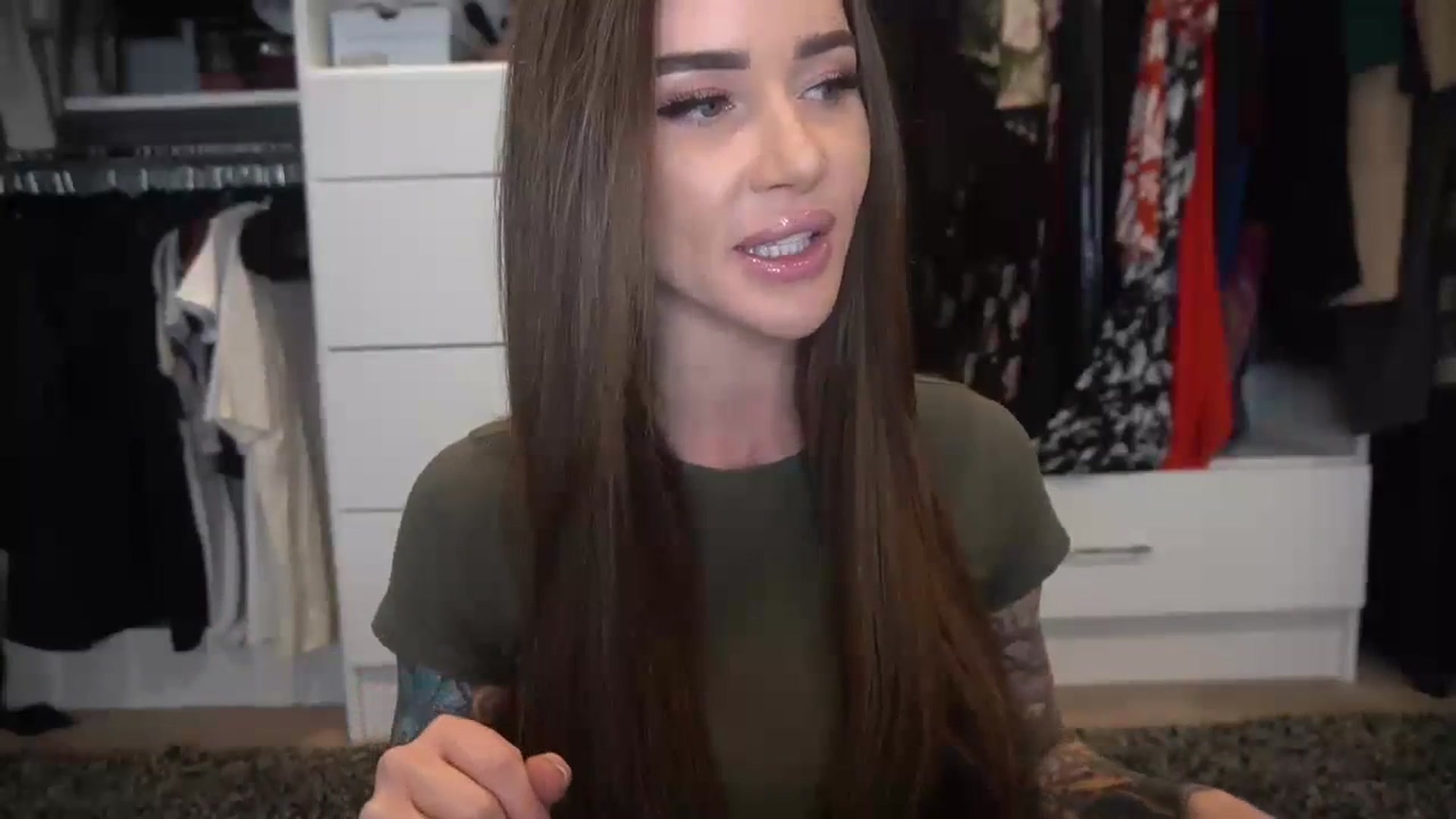 Gallery image thumbnail from VapePapi's myfreecams stream on, 02/28/2024, 21:42 image 5 of 20
