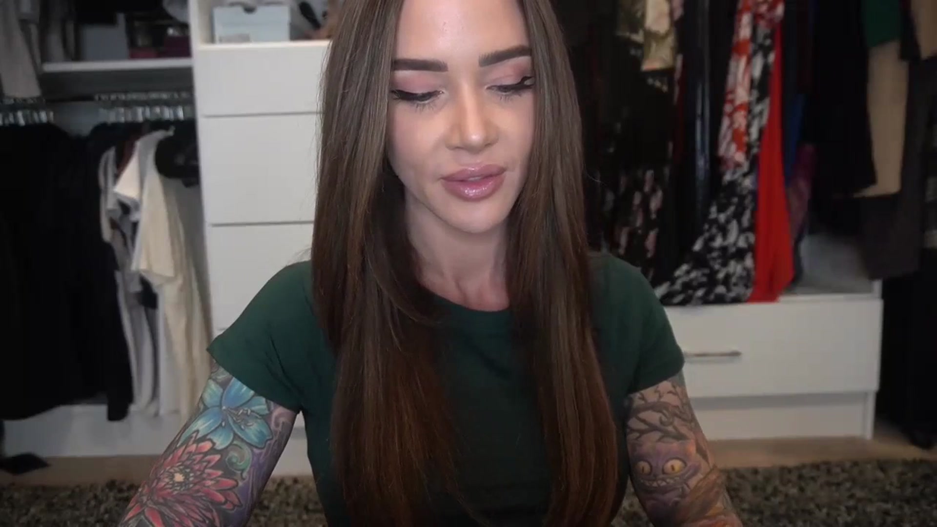Gallery image thumbnail from VapePapi's myfreecams stream on, 03/01/2024, 22:54 image 8 of 20