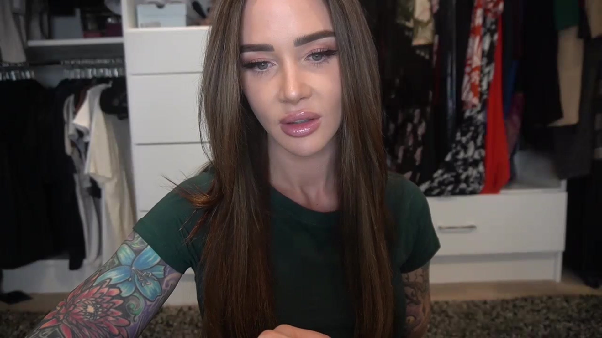 Gallery image thumbnail from VapePapi's myfreecams stream on, 03/01/2024, 22:54 image 18 of 20