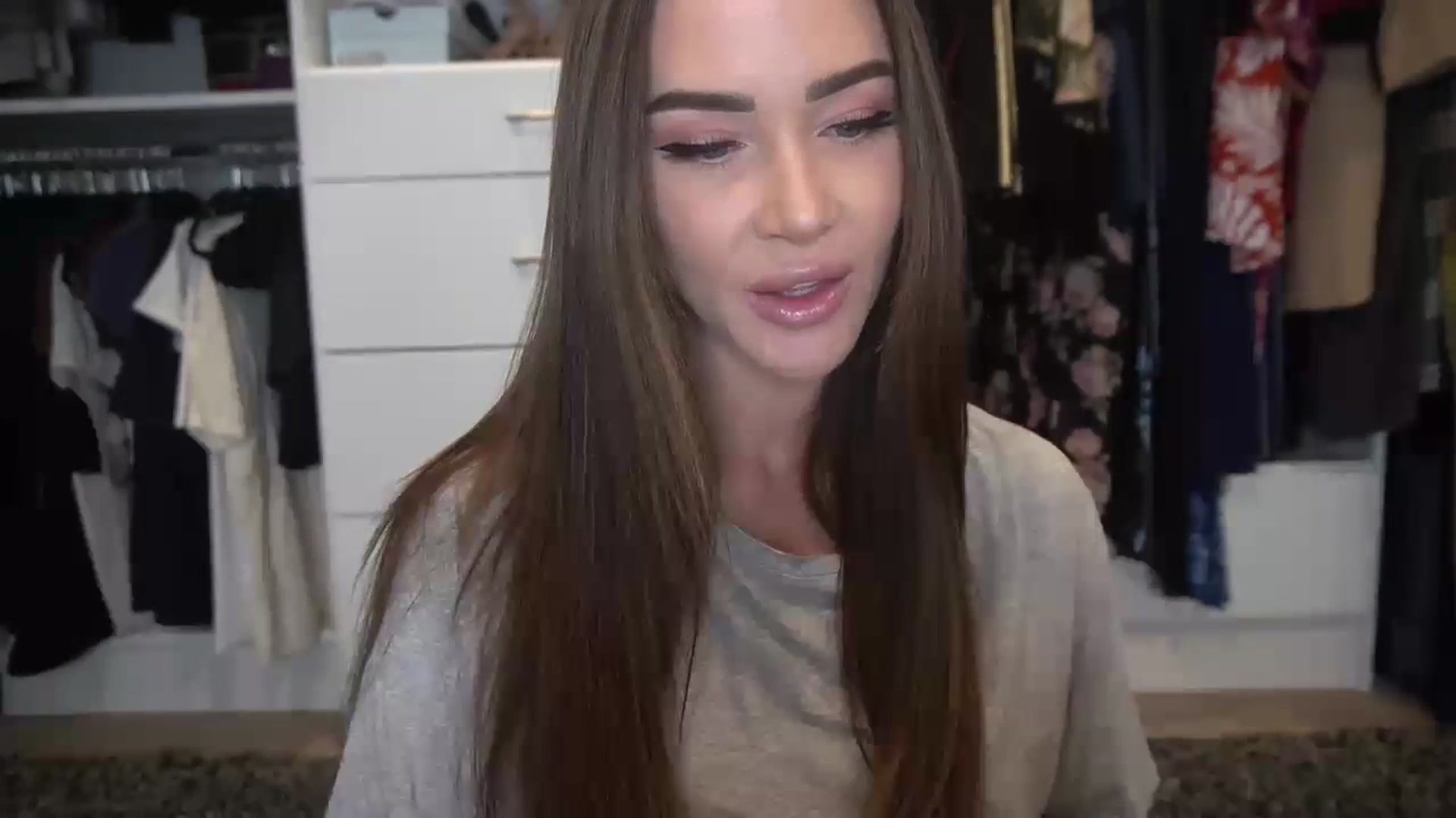 Gallery image thumbnail from VapePapi's myfreecams stream on, 03/24/2024, 19:45 image 5 of 20