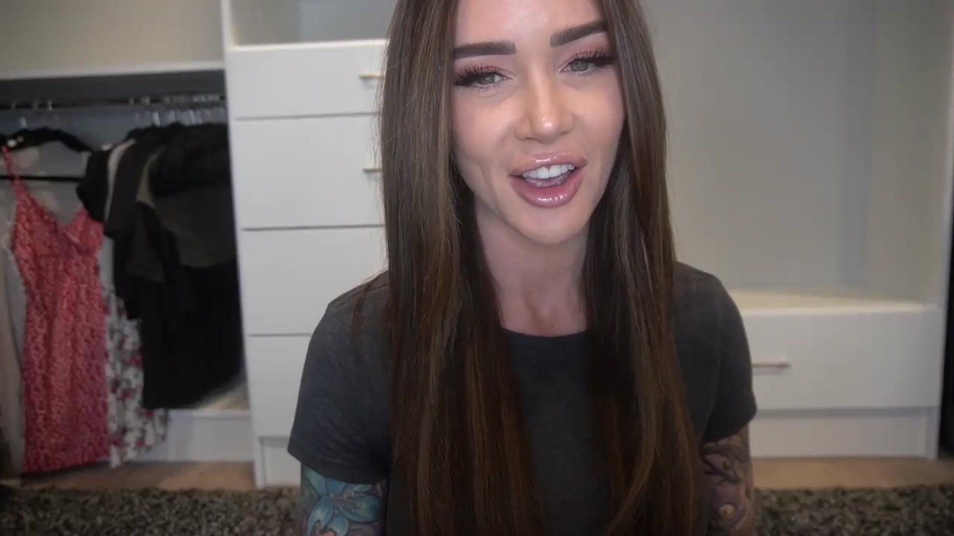 Gallery image thumbnail from VapePapi's myfreecams stream on, 03/29/2024, 21:58 image 3 of 20