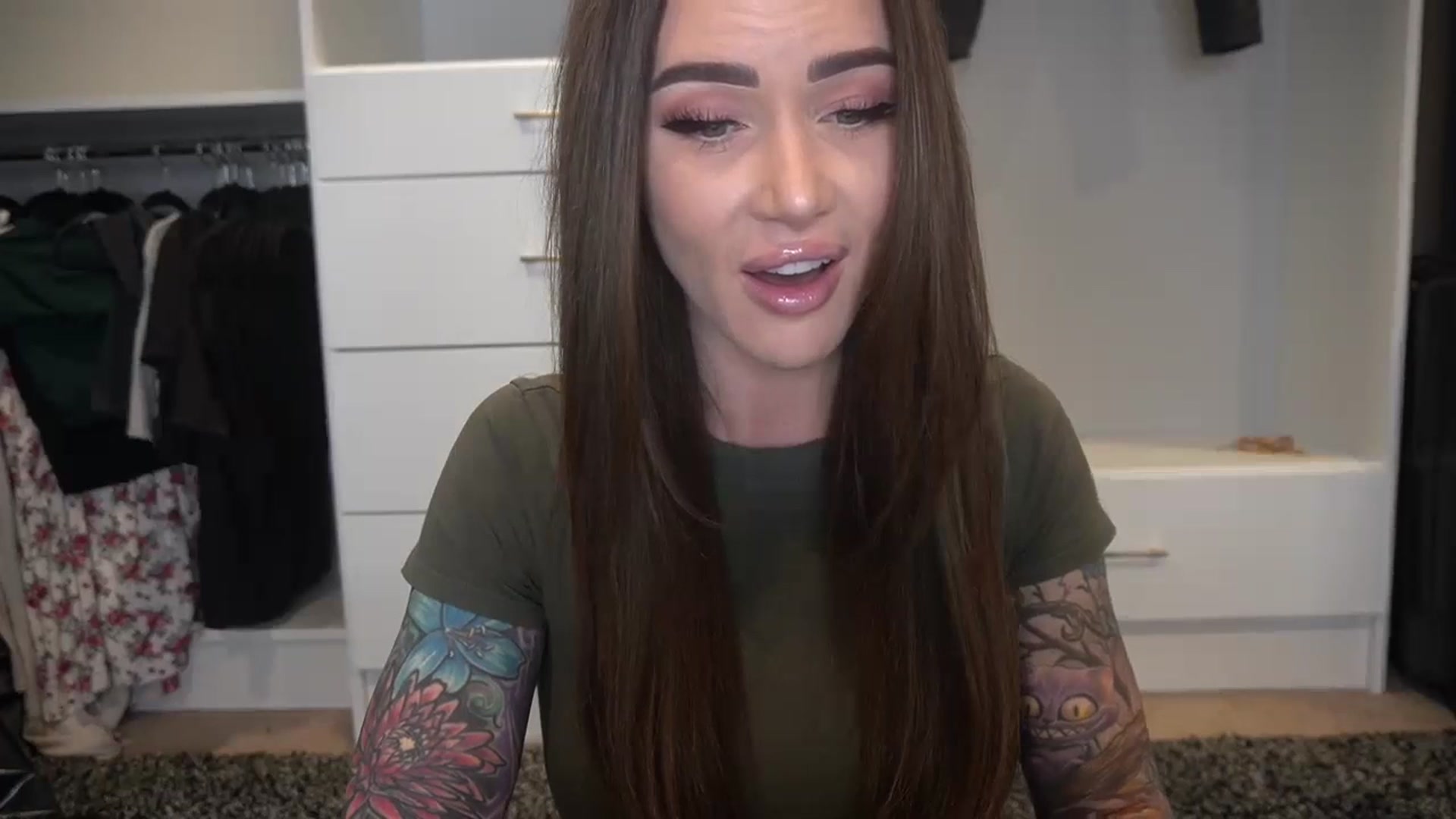 Gallery image thumbnail from VapePapi's myfreecams stream on, 04/03/2024, 22:02 image 7 of 20