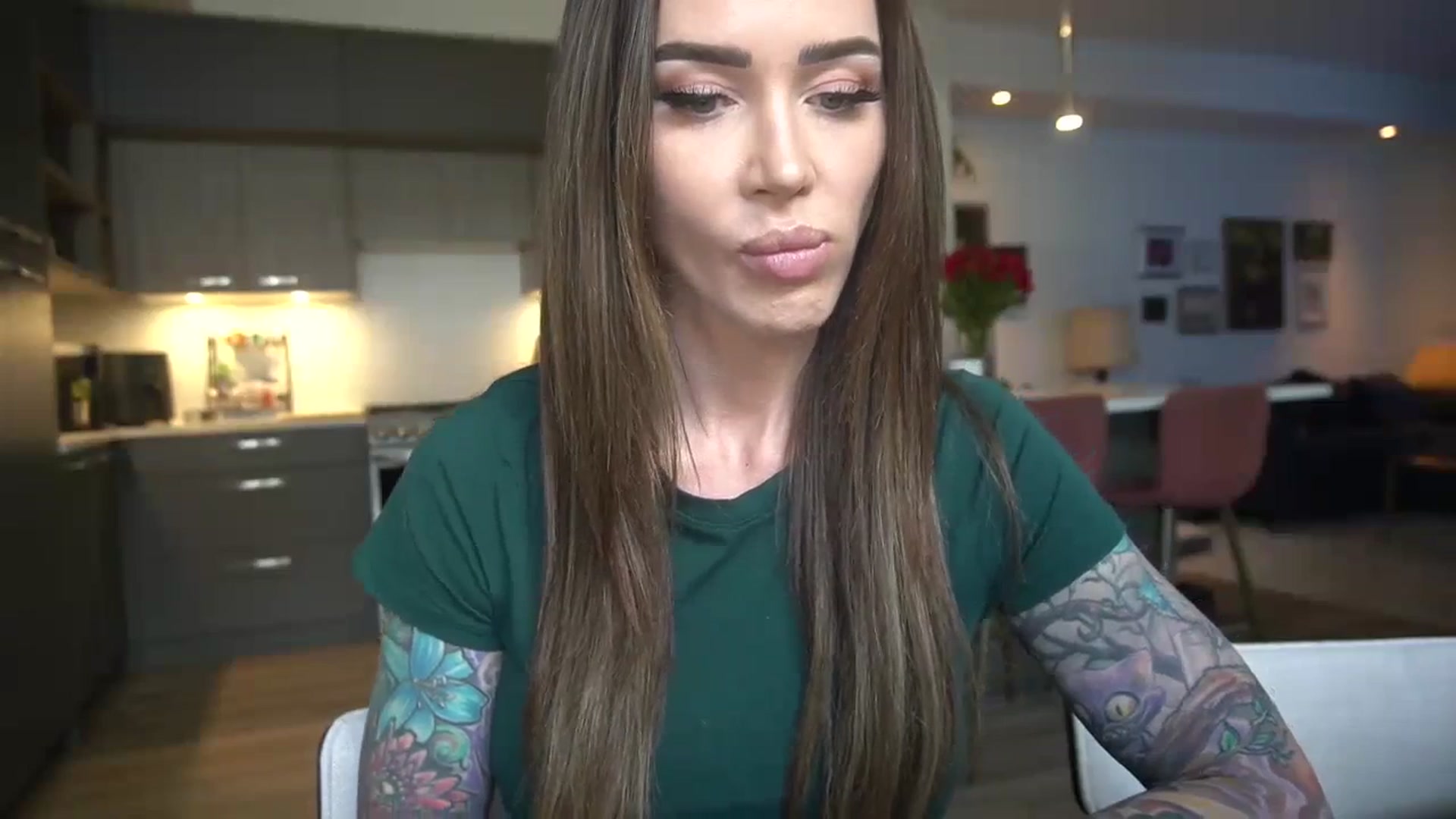 Gallery image thumbnail from VapePapi's myfreecams stream on, 04/12/2024, 22:02 image 9 of 20