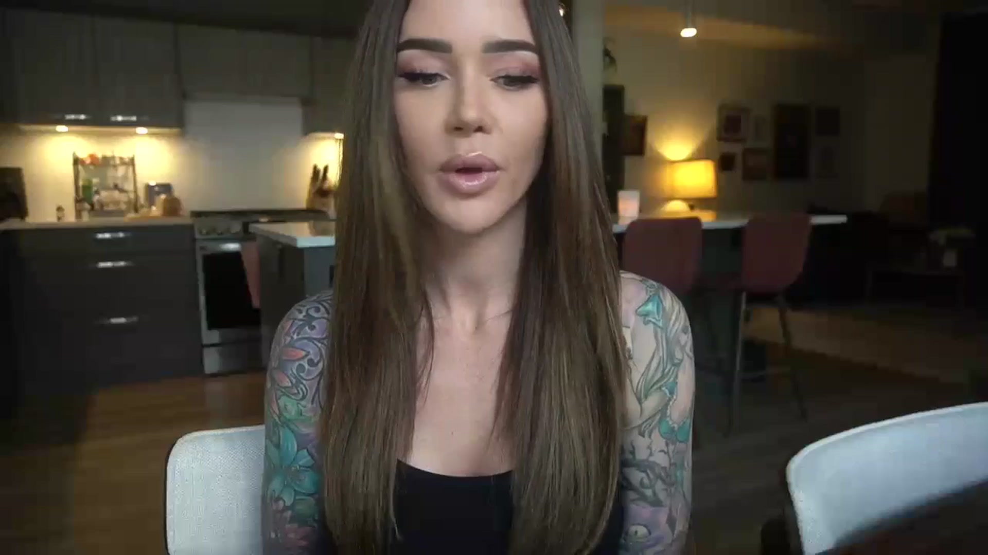 Gallery image thumbnail from VapePapi's myfreecams stream on, 04/26/2024, 22:01 image 1 of 20