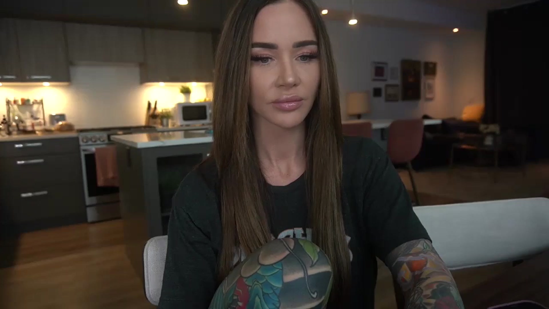 Gallery image thumbnail from VapePapi's myfreecams stream on, 05/24/2024, 21:51 image 10 of 20