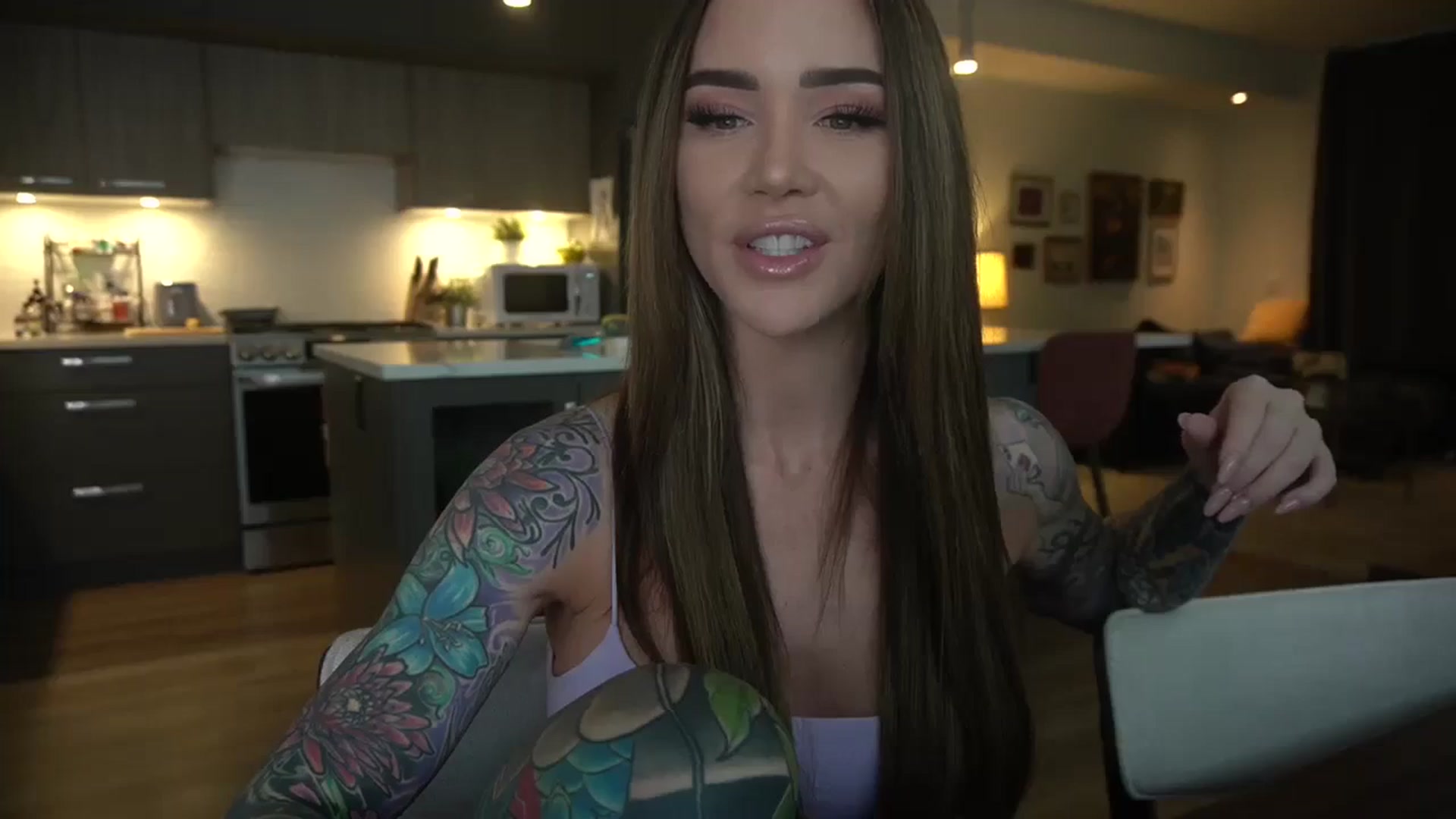 Gallery image thumbnail from VapePapi's myfreecams stream on, 05/27/2024, 21:58 image 7 of 20