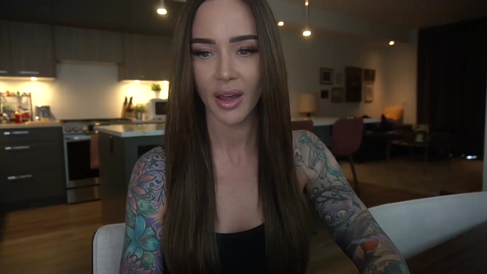 Gallery image thumbnail from VapePapi's myfreecams stream on, 06/04/2024, 21:16 image 10 of 20