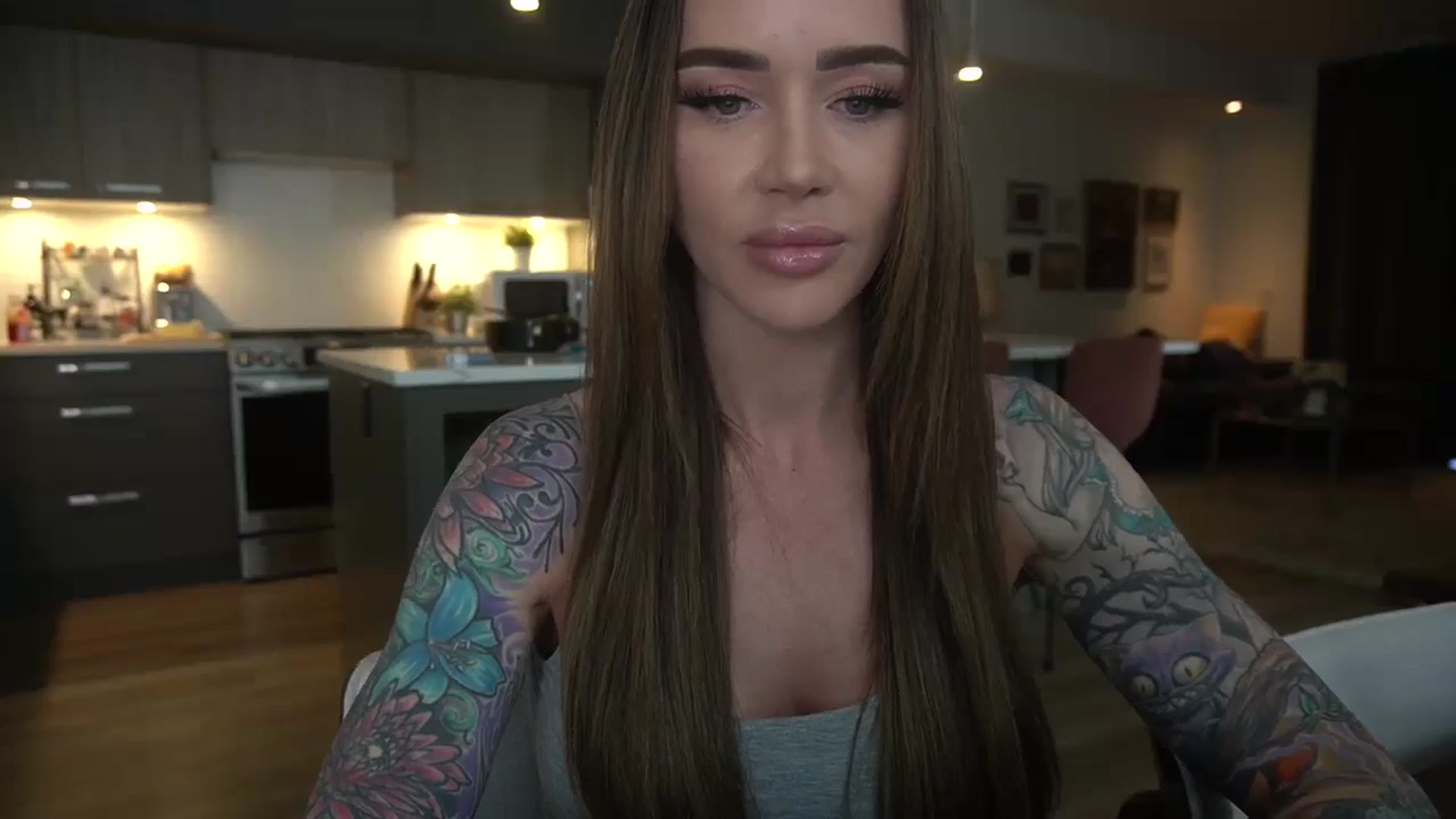 Gallery image thumbnail from VapePapi's myfreecams stream on, 06/10/2024, 21:54 image 13 of 20