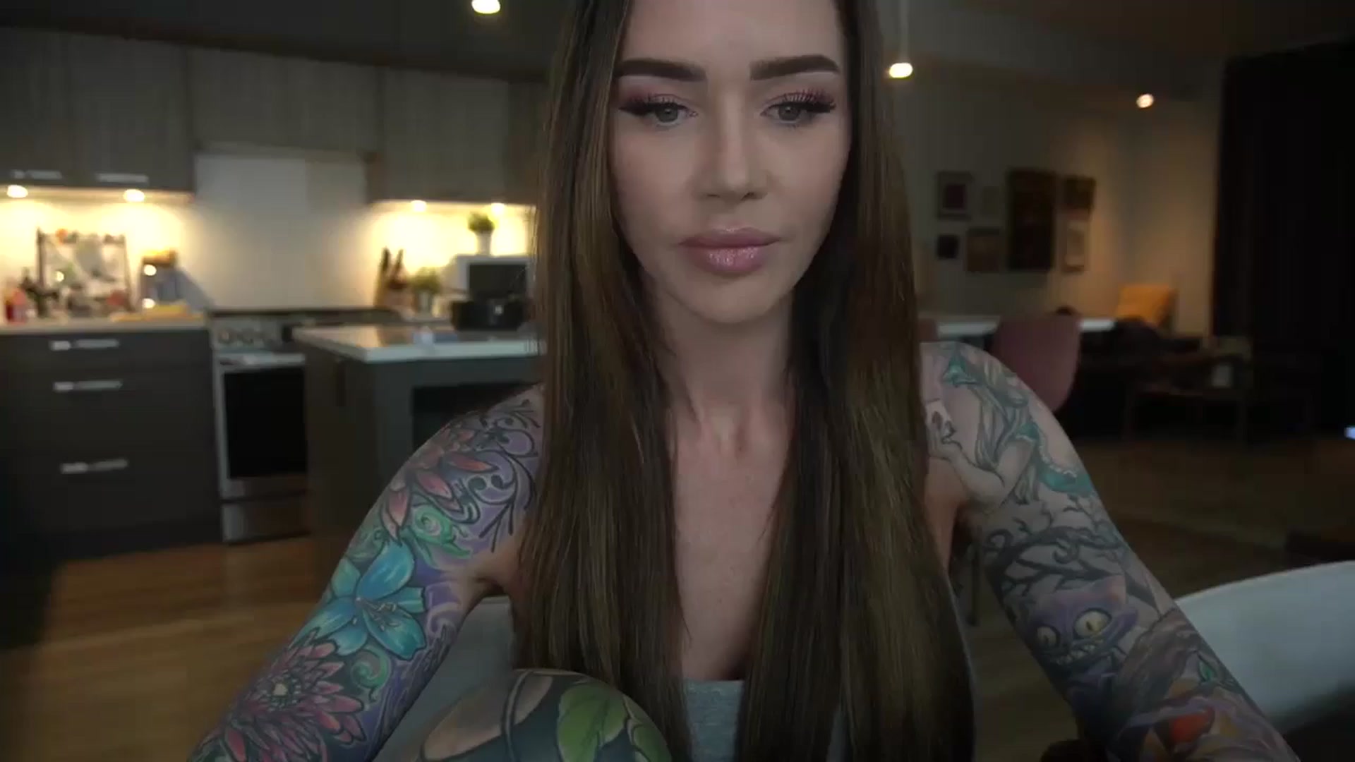 Gallery image thumbnail from VapePapi's myfreecams stream on, 06/10/2024, 21:54 image 1 of 20