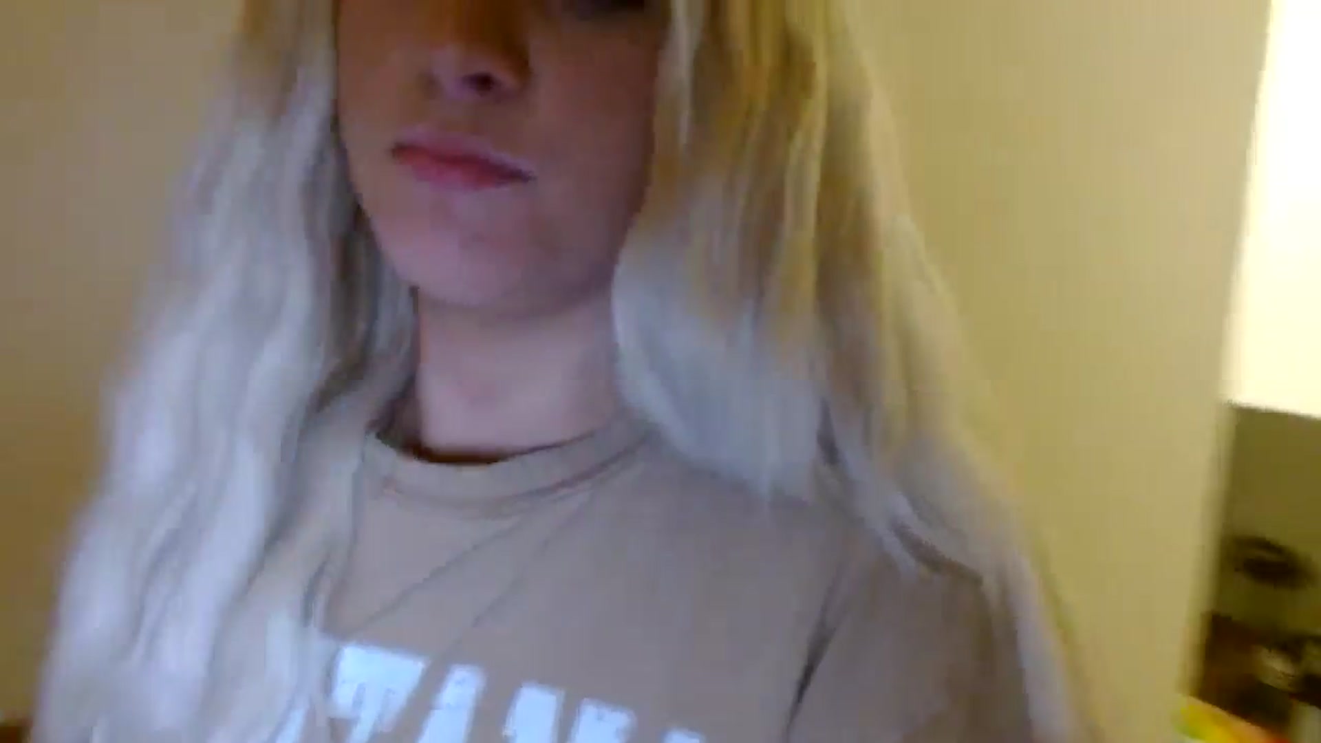 Gallery image thumbnail from VarsityViolet's myfreecams stream on, 09/13/2024, 06:41 image 12 of 20