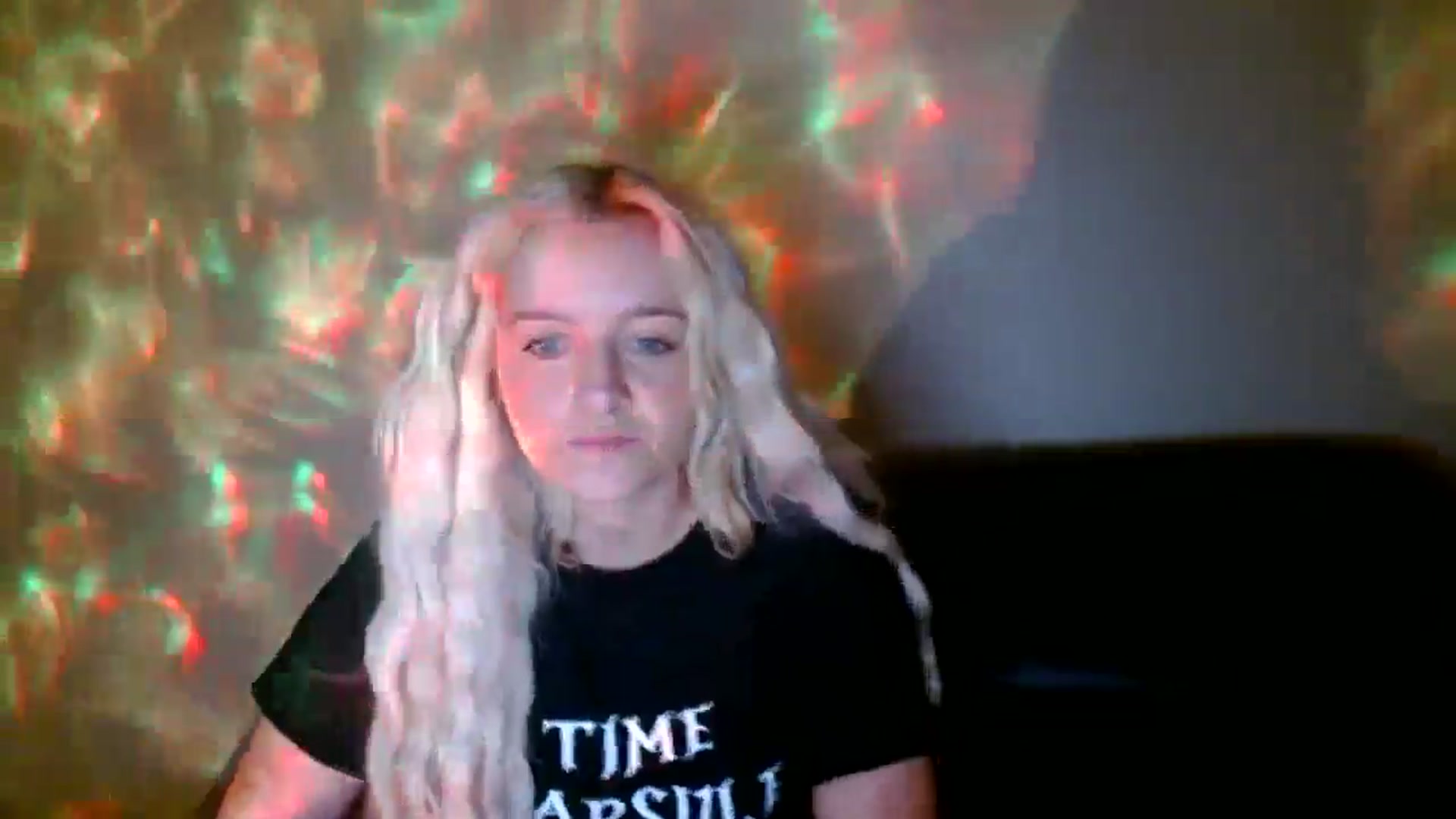Gallery image thumbnail from VarsityViolet's myfreecams stream on, 09/15/2024, 04:21 image 16 of 20