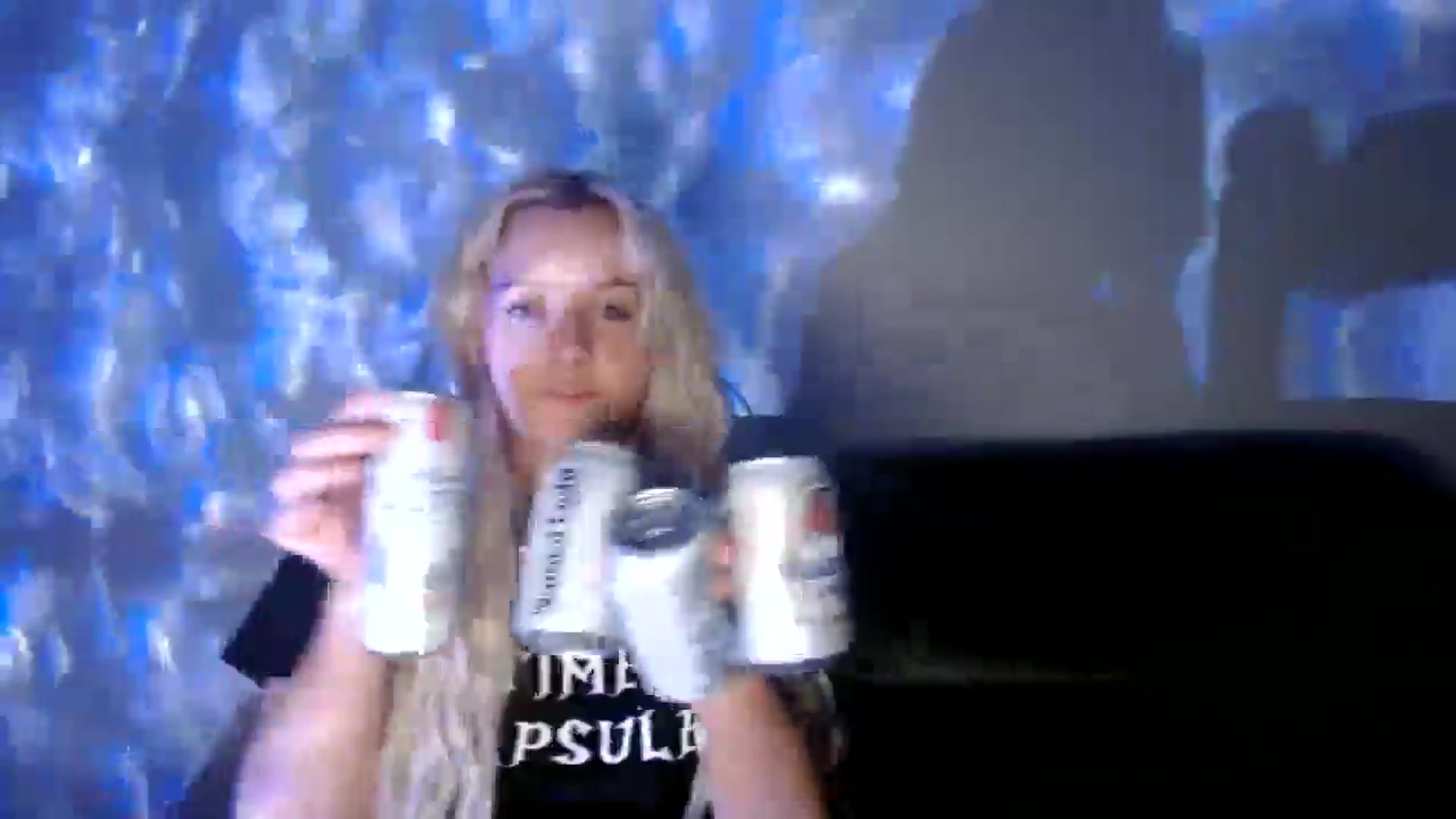 Gallery image thumbnail from VarsityViolet's myfreecams stream on, 09/15/2024, 05:23 image 4 of 20