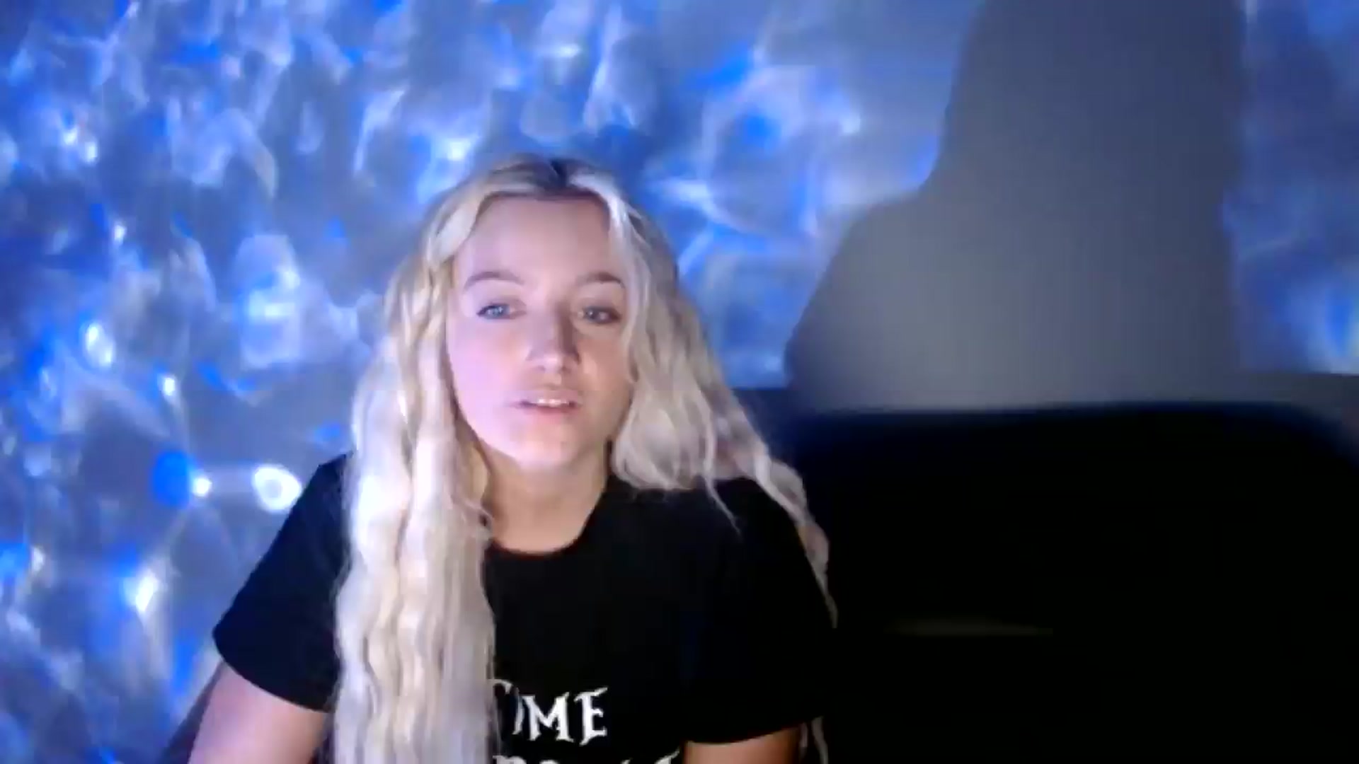 Gallery image thumbnail from VarsityViolet's myfreecams stream on, 09/15/2024, 05:23 image 6 of 20
