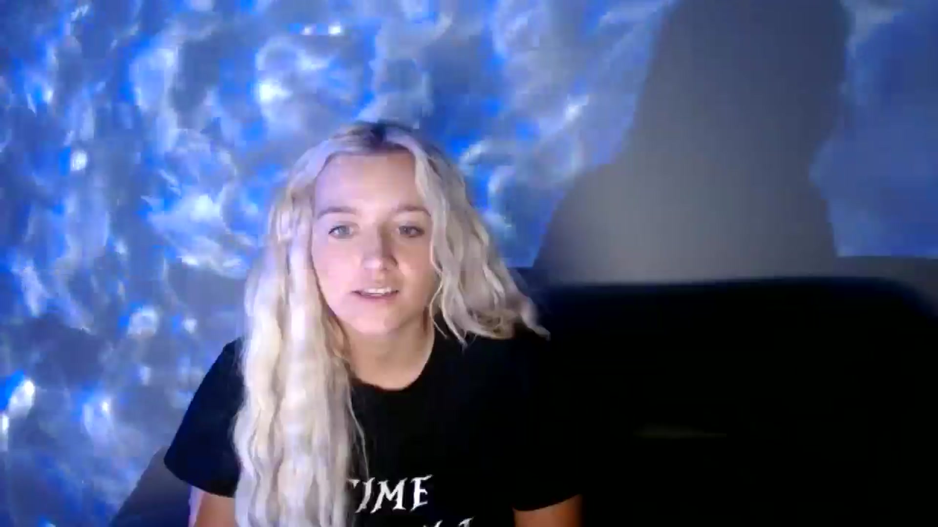 Gallery image thumbnail from VarsityViolet's myfreecams stream on, 09/15/2024, 05:23 image 9 of 20