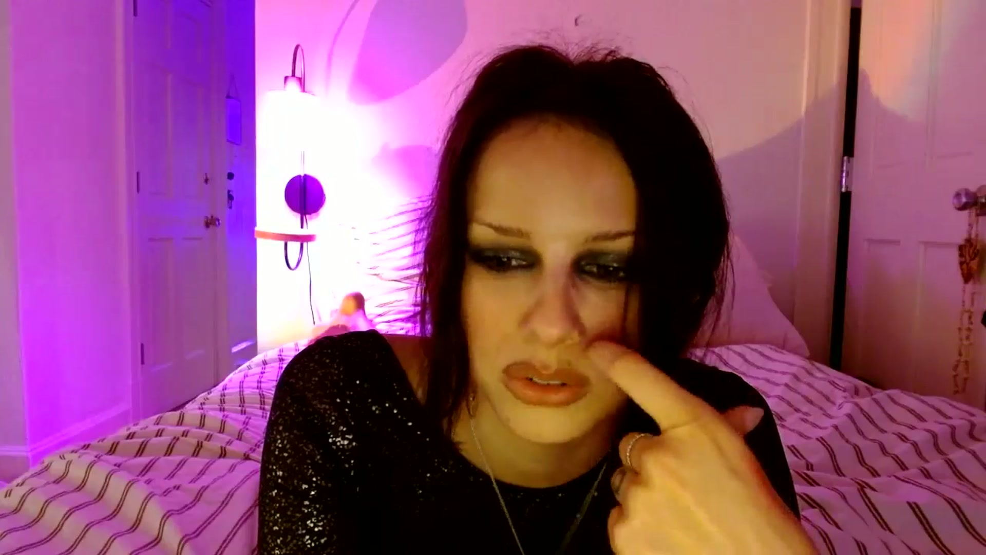 Gallery image thumbnail from Vasaa's myfreecams stream on, 11/13/2025, 07:31 image 7 of 20