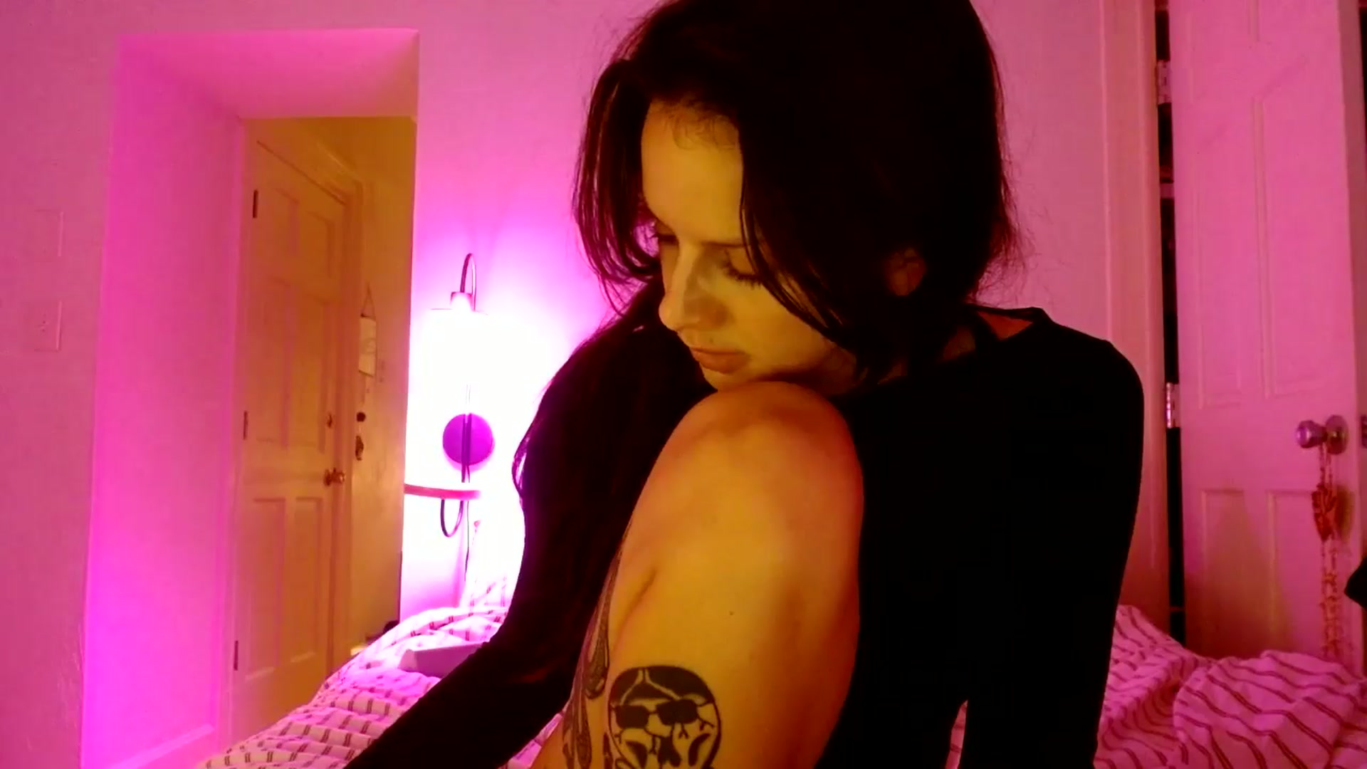 Gallery image thumbnail from Vasaa's myfreecams stream on, 12/01/2025, 05:55 image 15 of 20