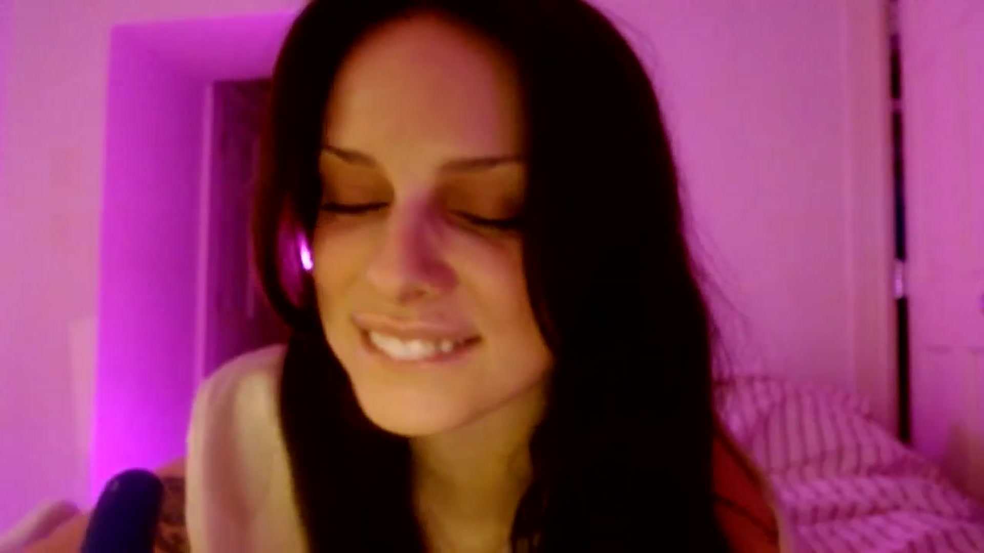 Gallery image thumbnail from Vasaa's myfreecams stream on, 12/11/2025, 07:26 image 12 of 20