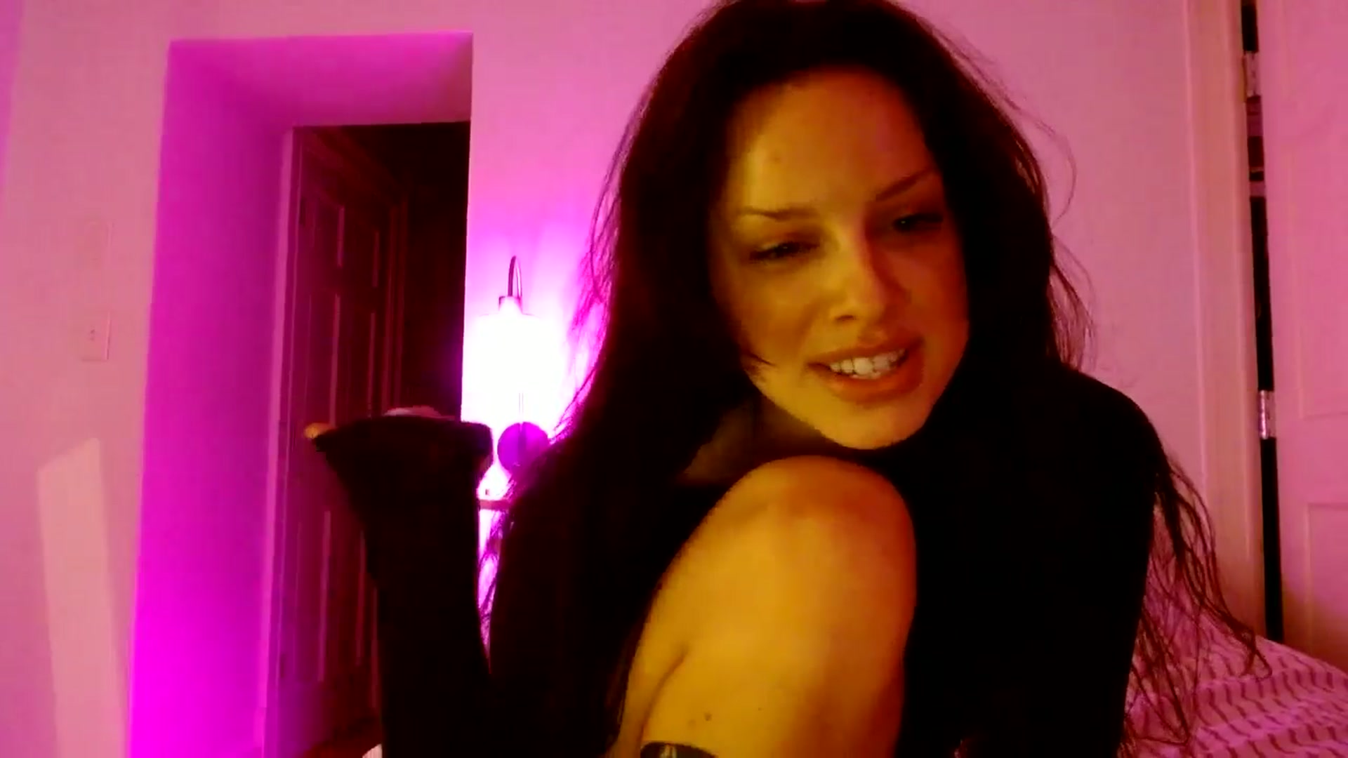 Gallery image thumbnail from Vasaa's myfreecams stream on, 12/16/2025, 08:14 image 20 of 20