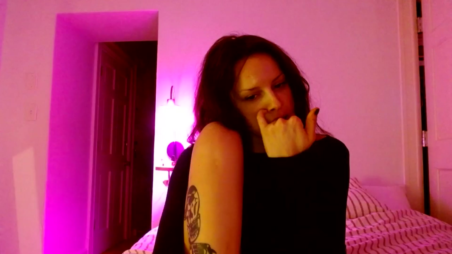 Gallery image thumbnail from Vasaa's myfreecams stream on, 12/16/2025, 08:14 image 17 of 20