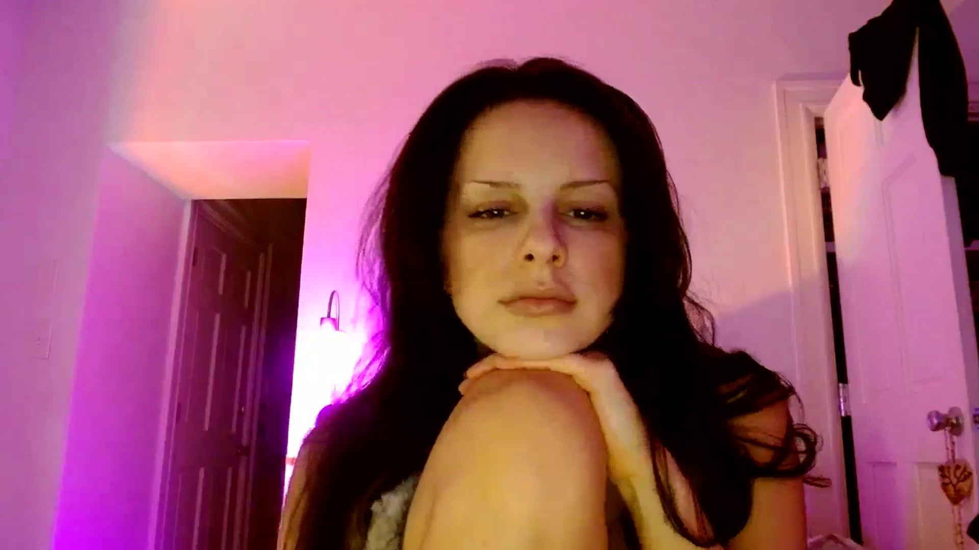 Gallery image thumbnail from Vasaa's myfreecams stream on, 01/10/2026, 08:03 image 13 of 20