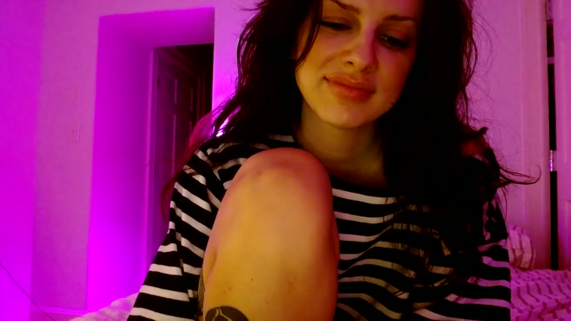 Gallery image thumbnail from Vasaa's myfreecams stream on, 01/22/2026, 06:42 image 9 of 20