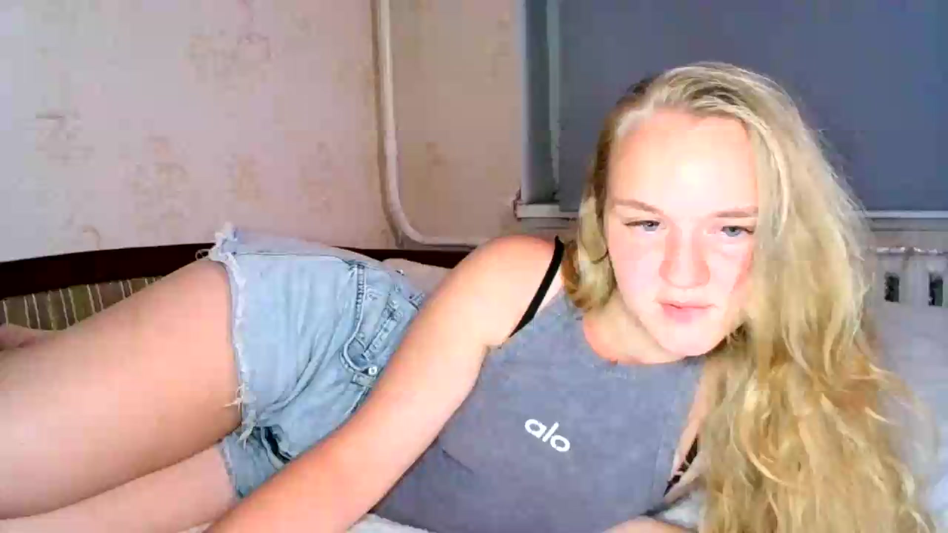Gallery image thumbnail from VedaCharm's myfreecams stream on, 08/10/2026, 21:20 image 1 of 20
