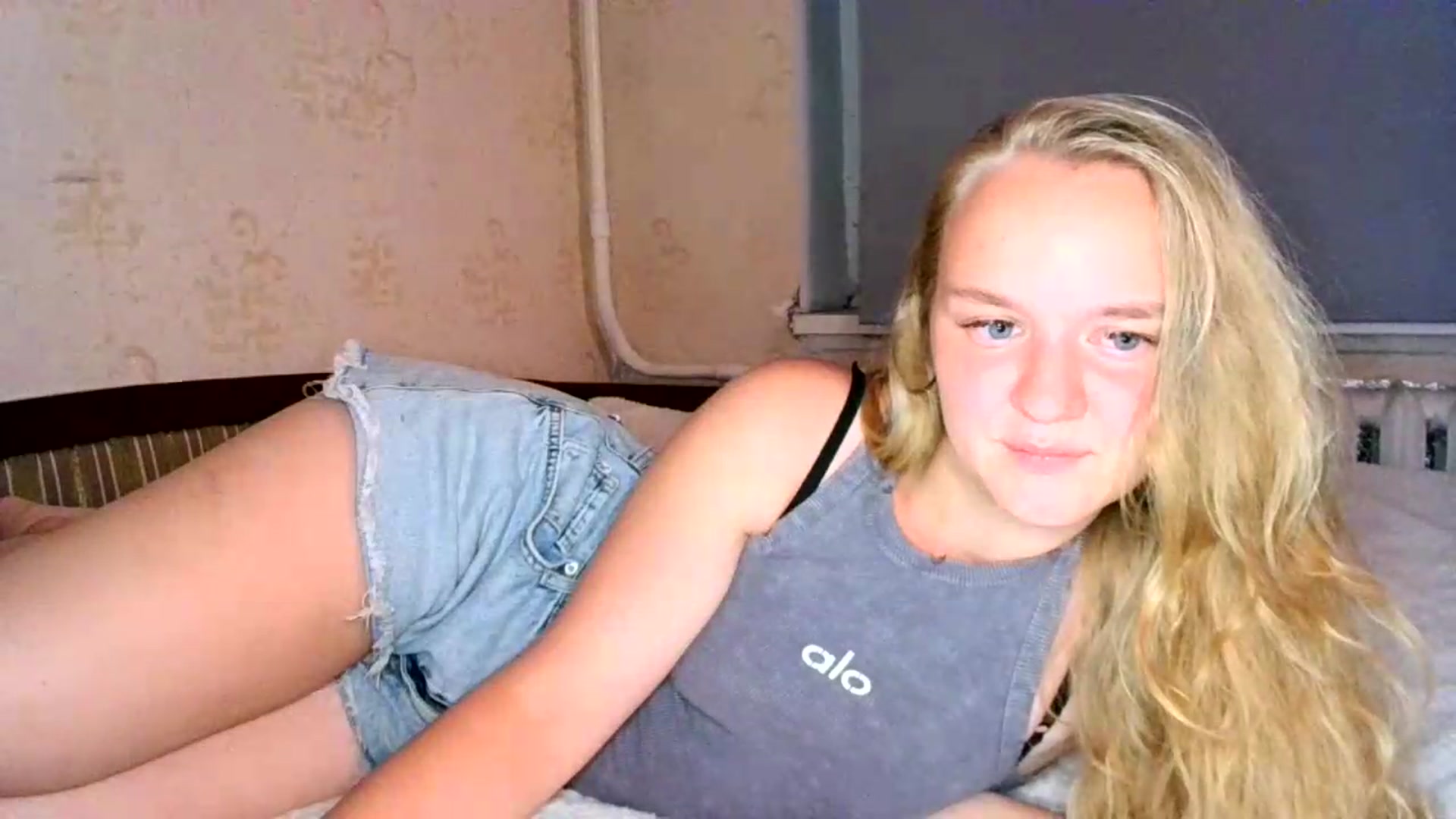 Gallery image thumbnail from VedaCharm's myfreecams stream on, 08/10/2026, 21:20 image 4 of 20