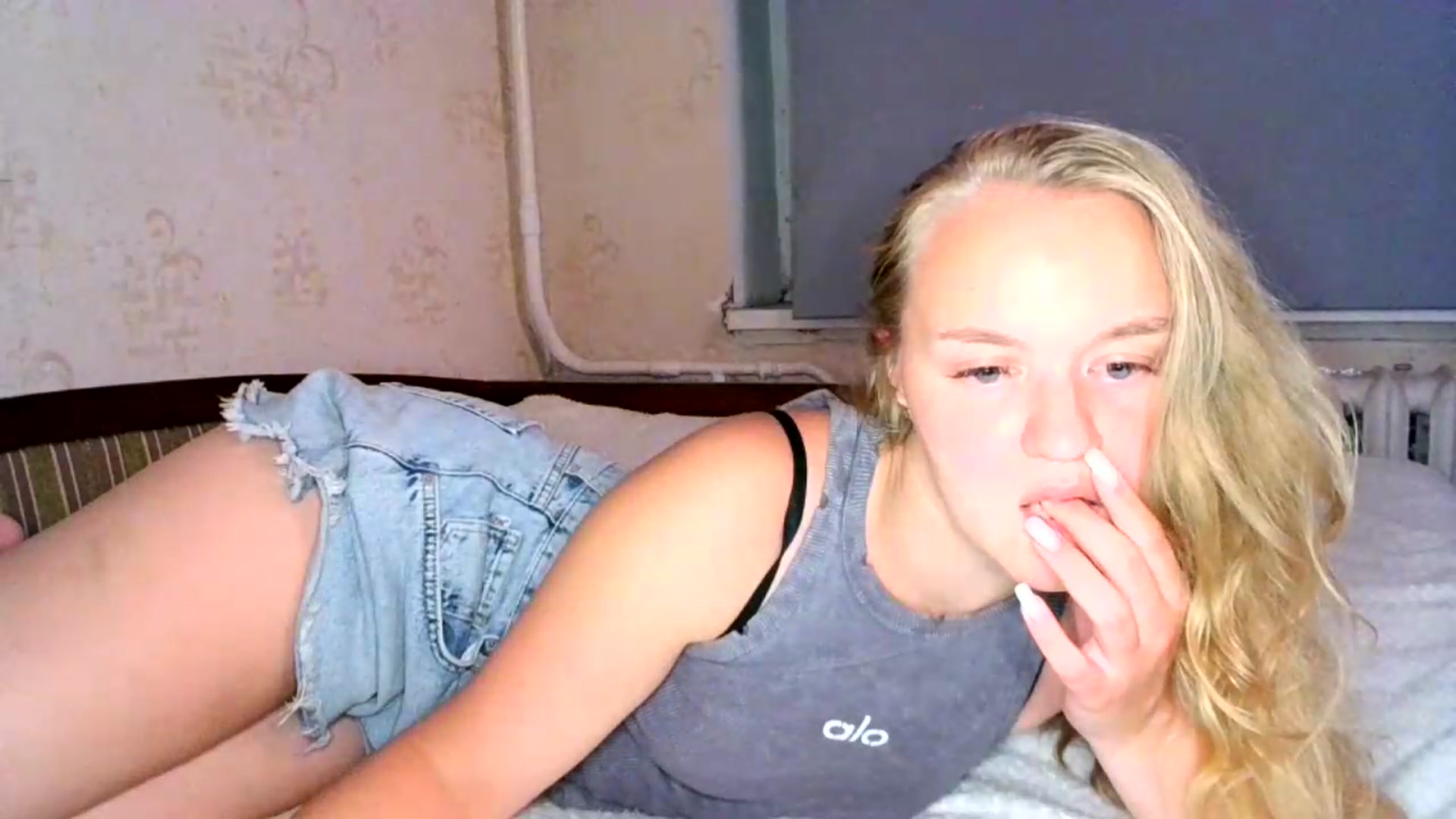Gallery image thumbnail from VedaCharm's myfreecams stream on, 08/10/2026, 22:40 image 12 of 20