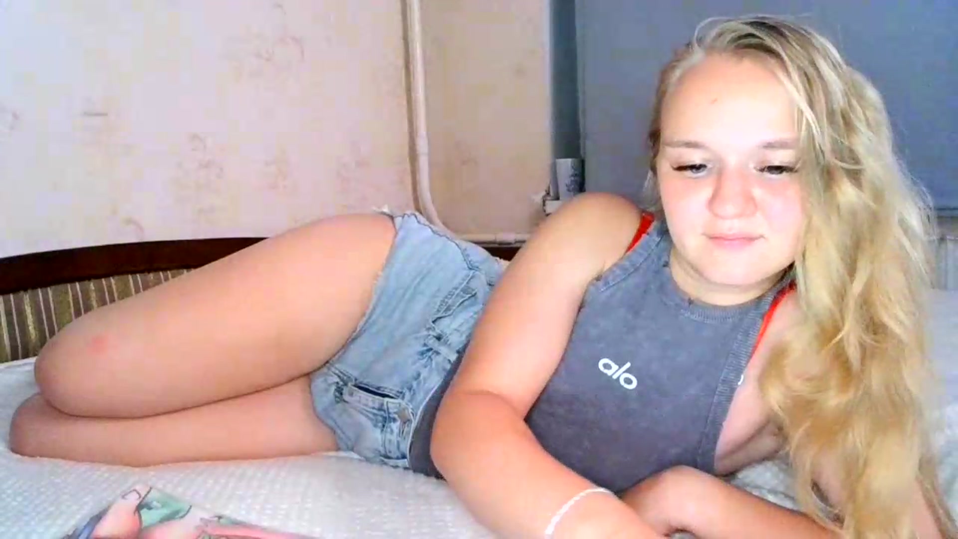 Gallery image thumbnail from VedaCharm's myfreecams stream on, 08/18/2026, 20:31 image 18 of 20