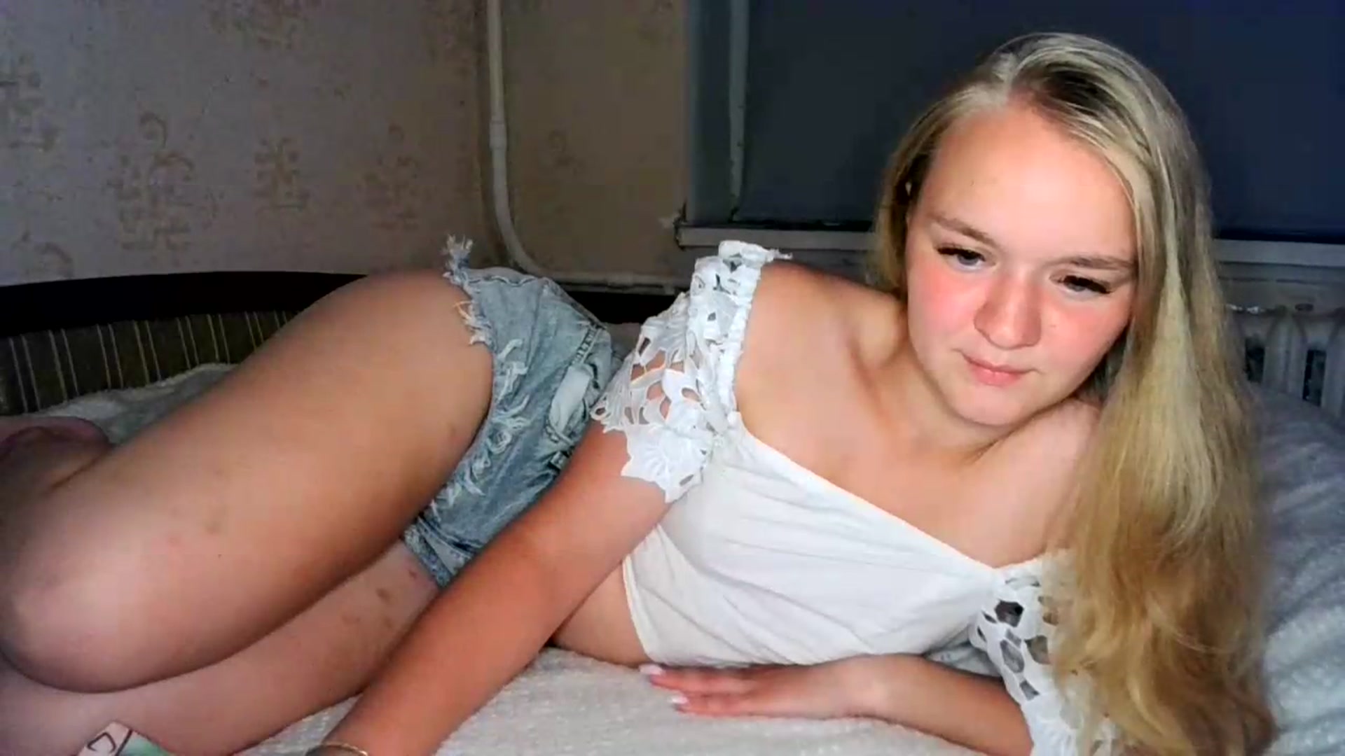 Gallery image thumbnail from VedaCharm's myfreecams stream on, 08/24/2026, 21:08 image 3 of 20